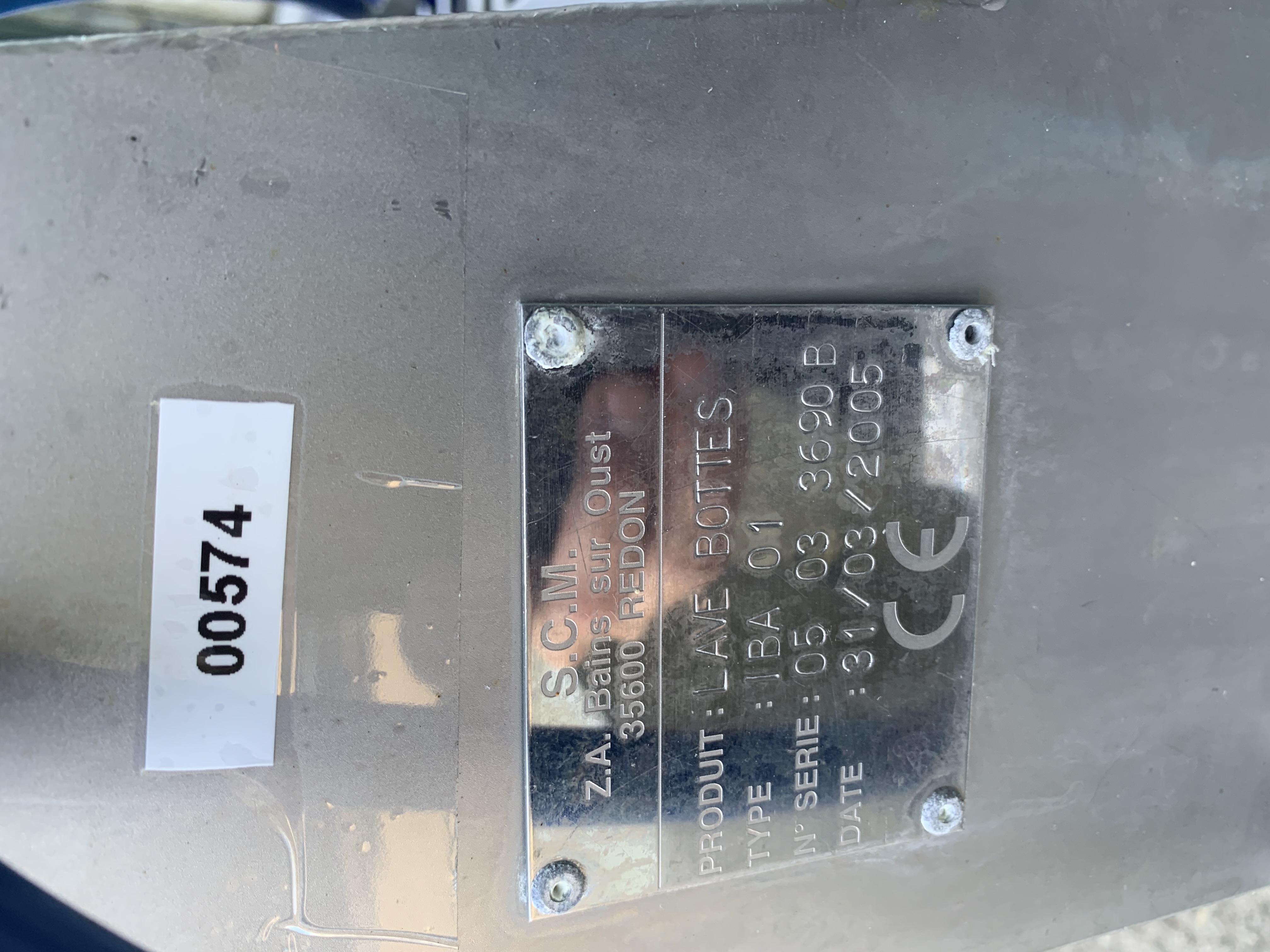 Used Walk-Through Boot Wash