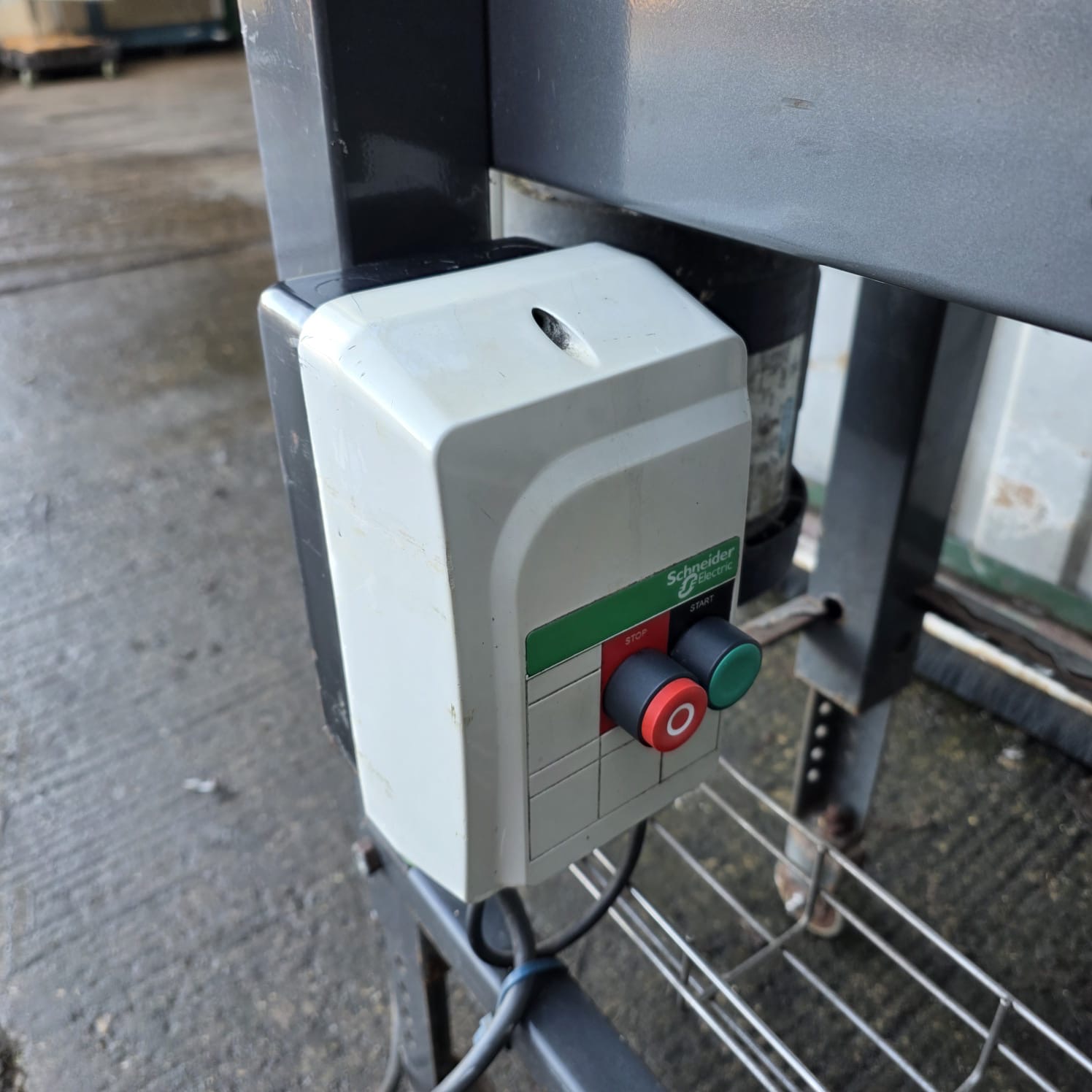 Used Little David By Loveshaw Box Taper 2012