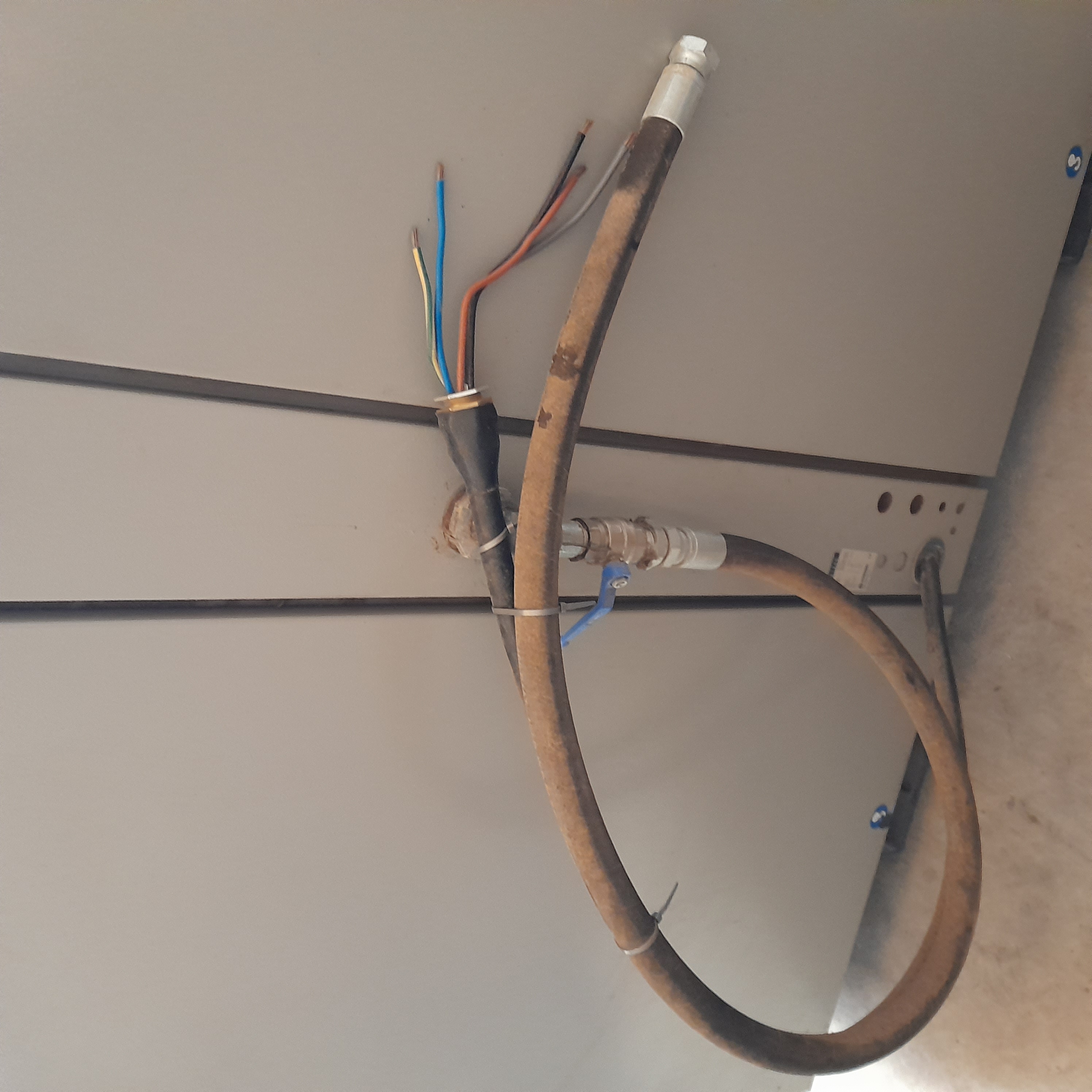 Used Air Compressor/Dryer 