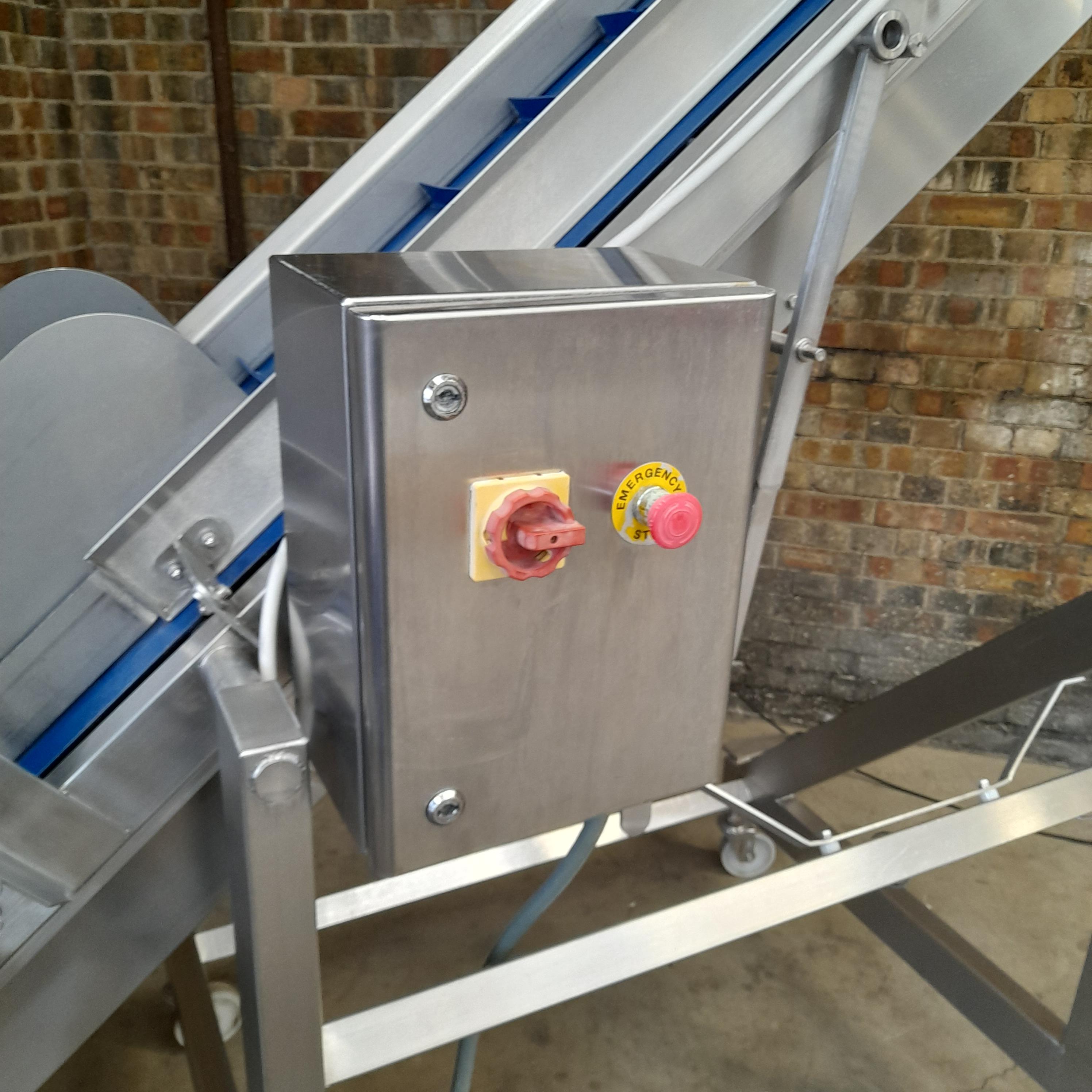 Used Incline Conveyor