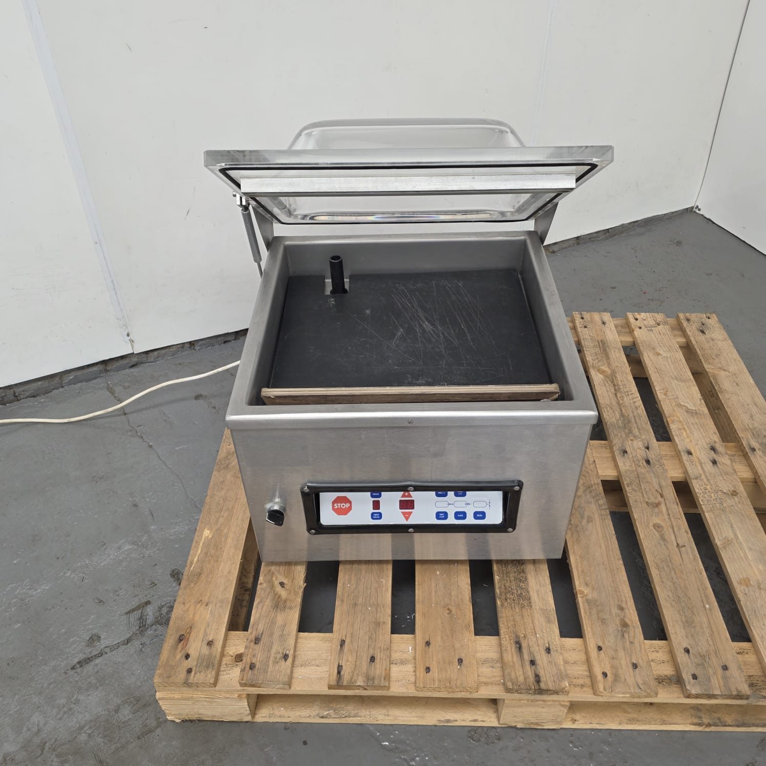 Used Intervacuum Sealer INV6