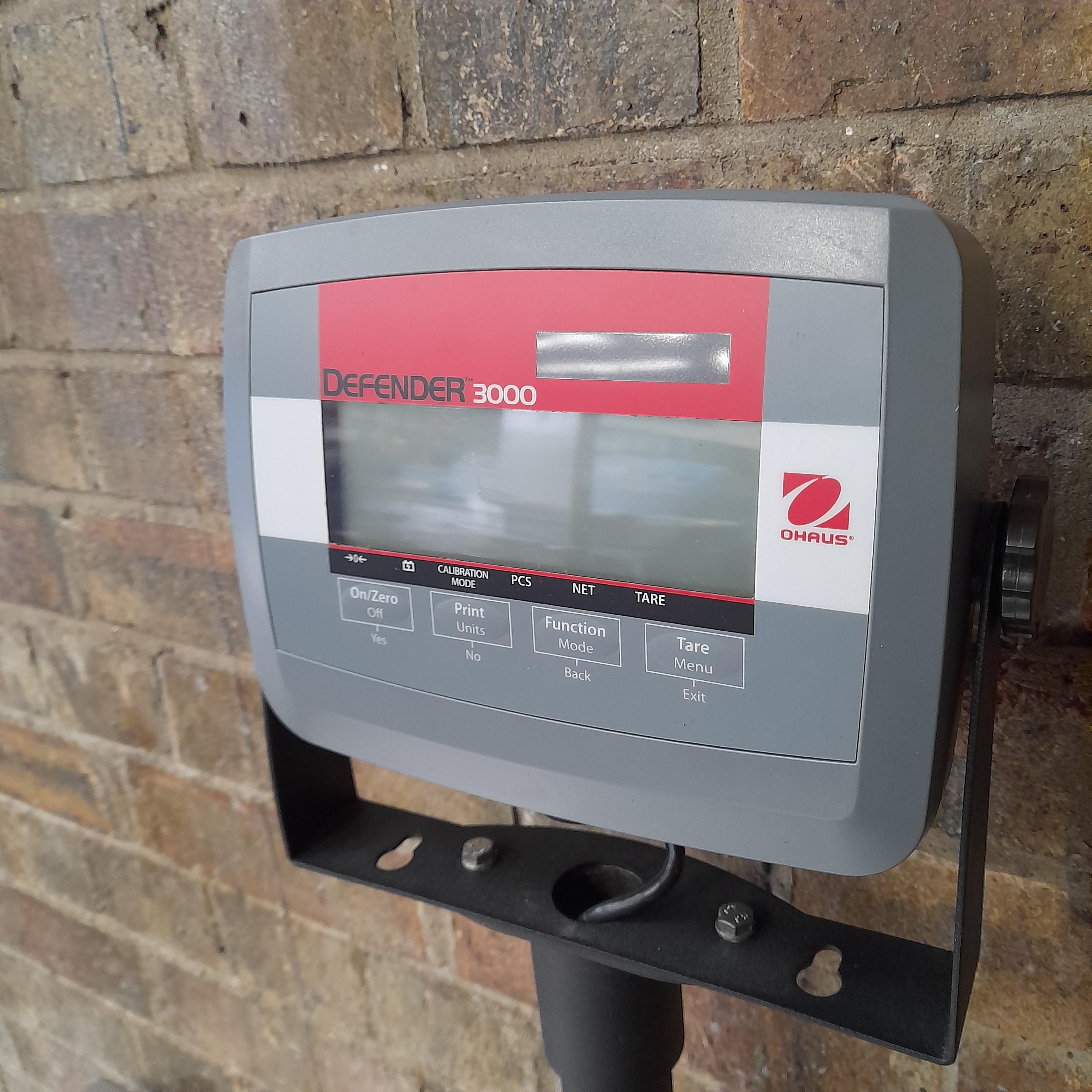 Used OHaus Defender 3000 Table Top Scales