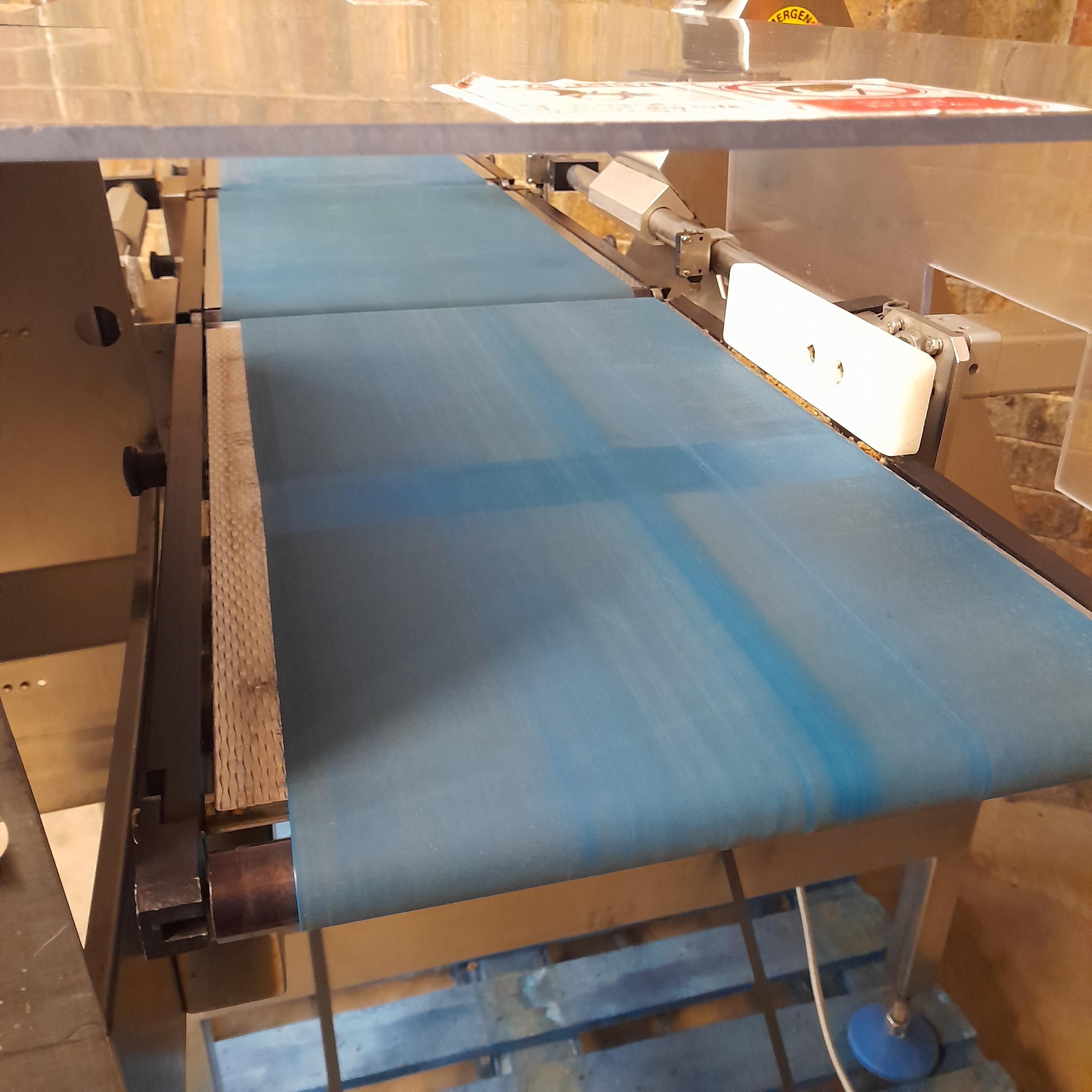 Used Easiweigh EW2500 Checkweigher