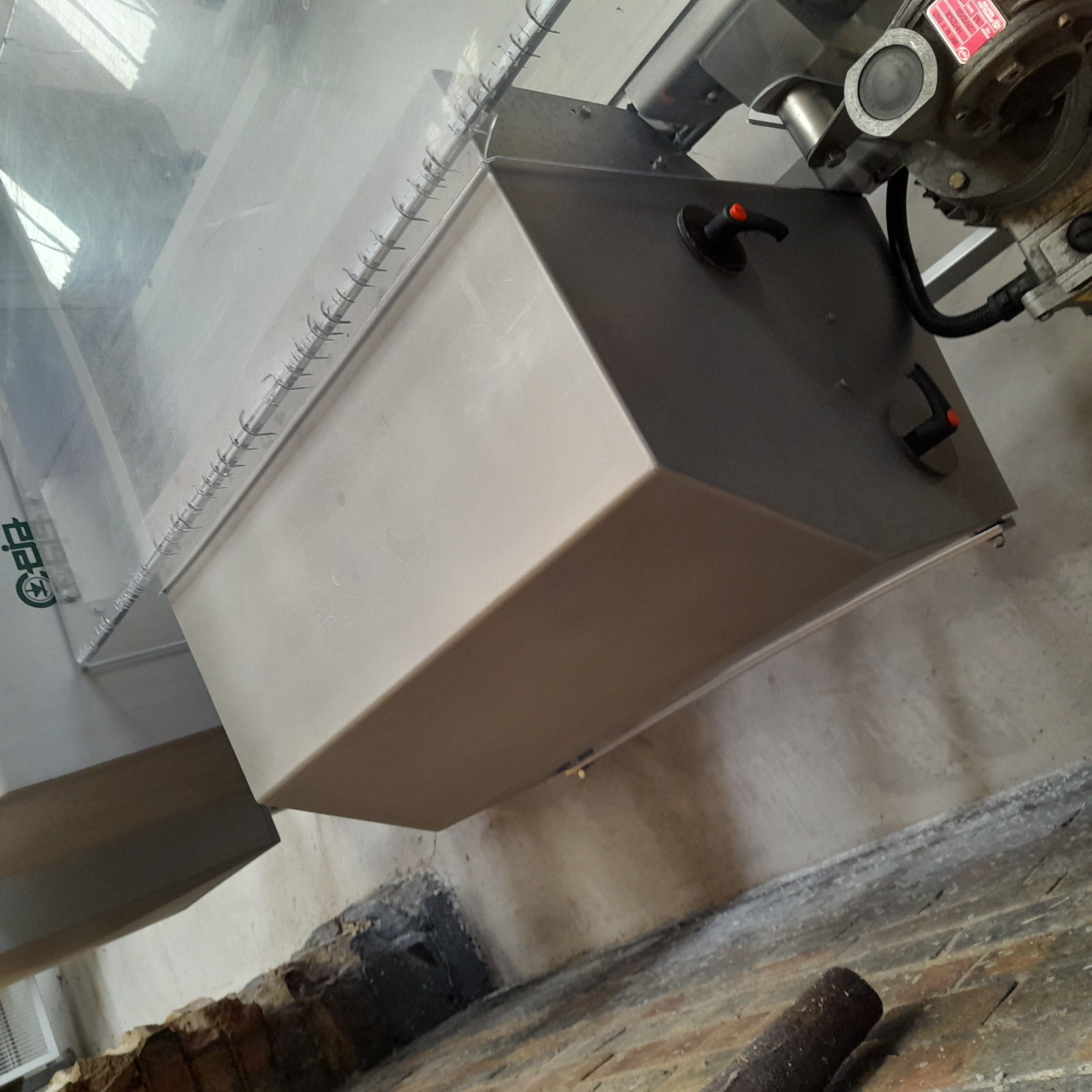 Used Ceia (THS/MN) Metal Detector