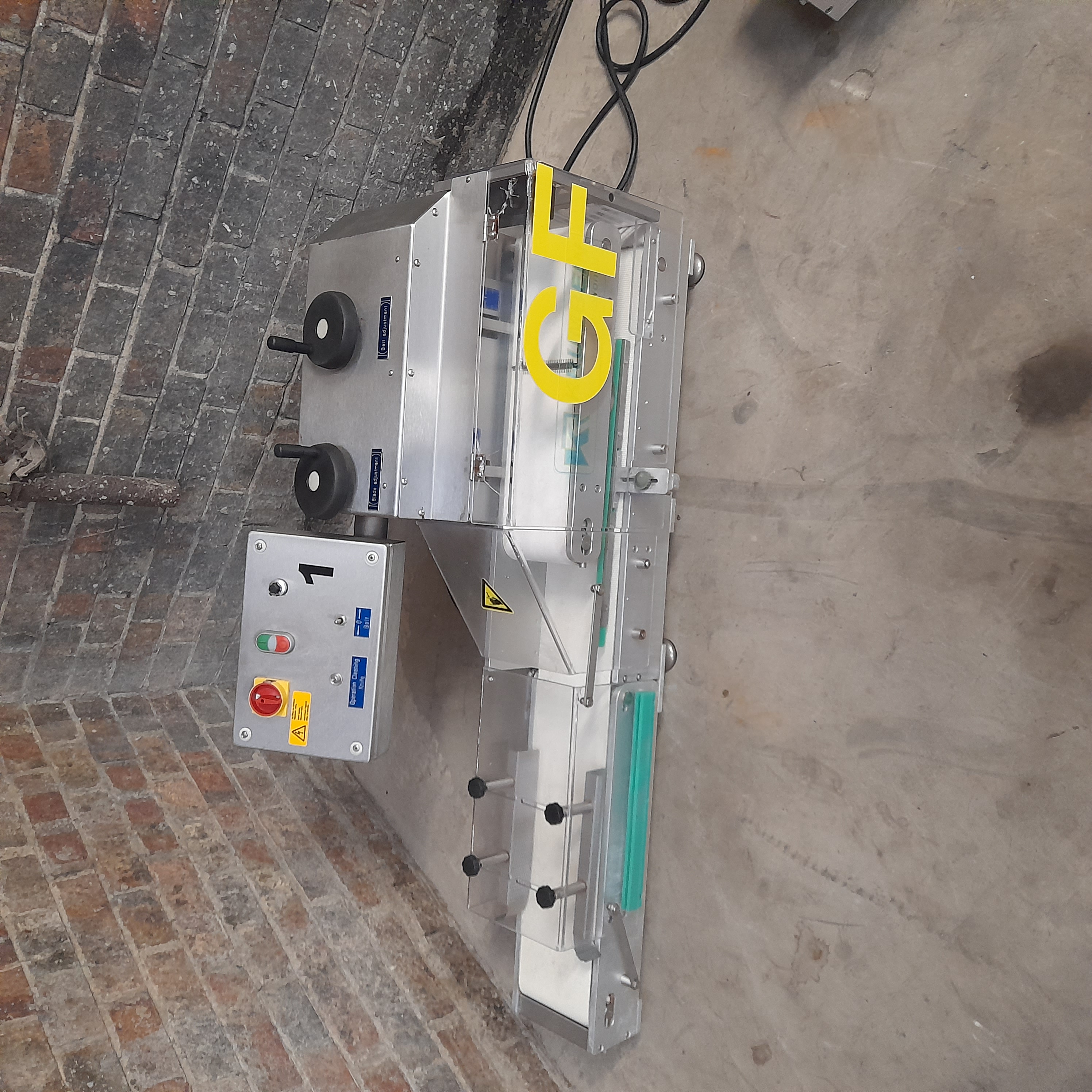 Used Krumbein  BBS-VE Bun & Roll Slicer