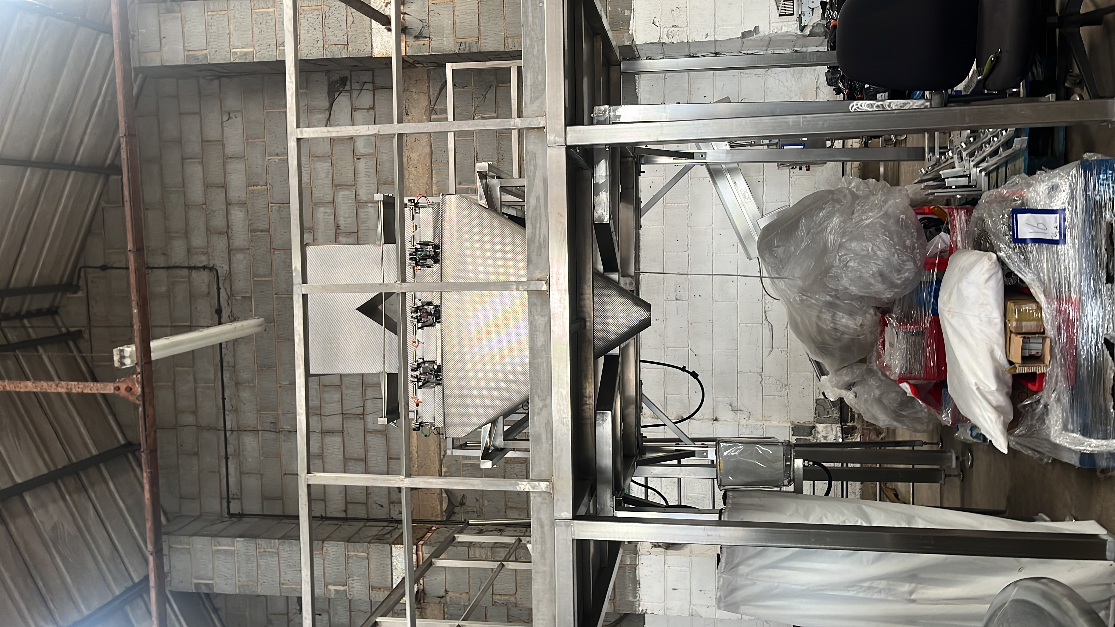 Used Easiweigh 4 lane linear weigher