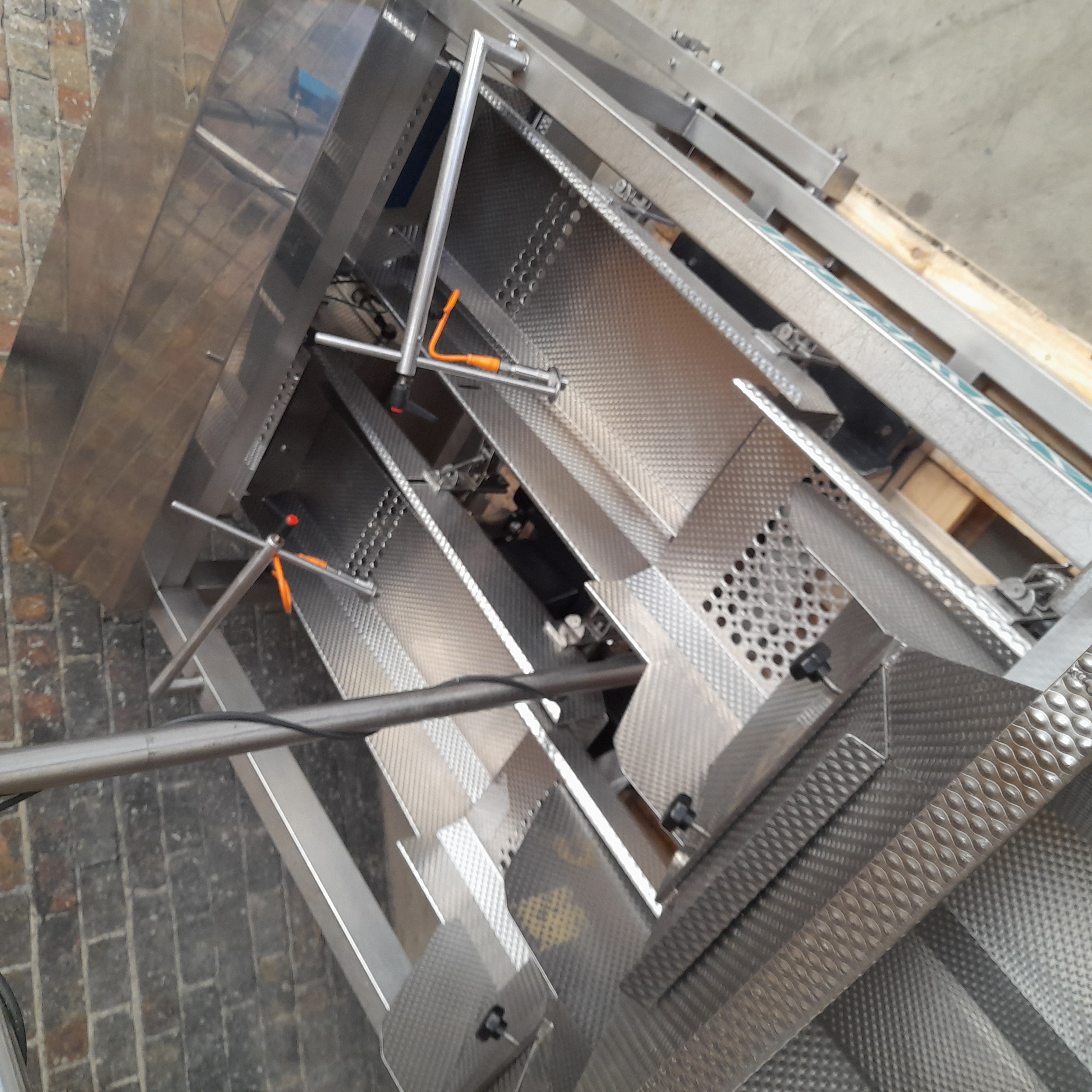 Used Gainsborough Engineering Vertical Form Fill Seal Line