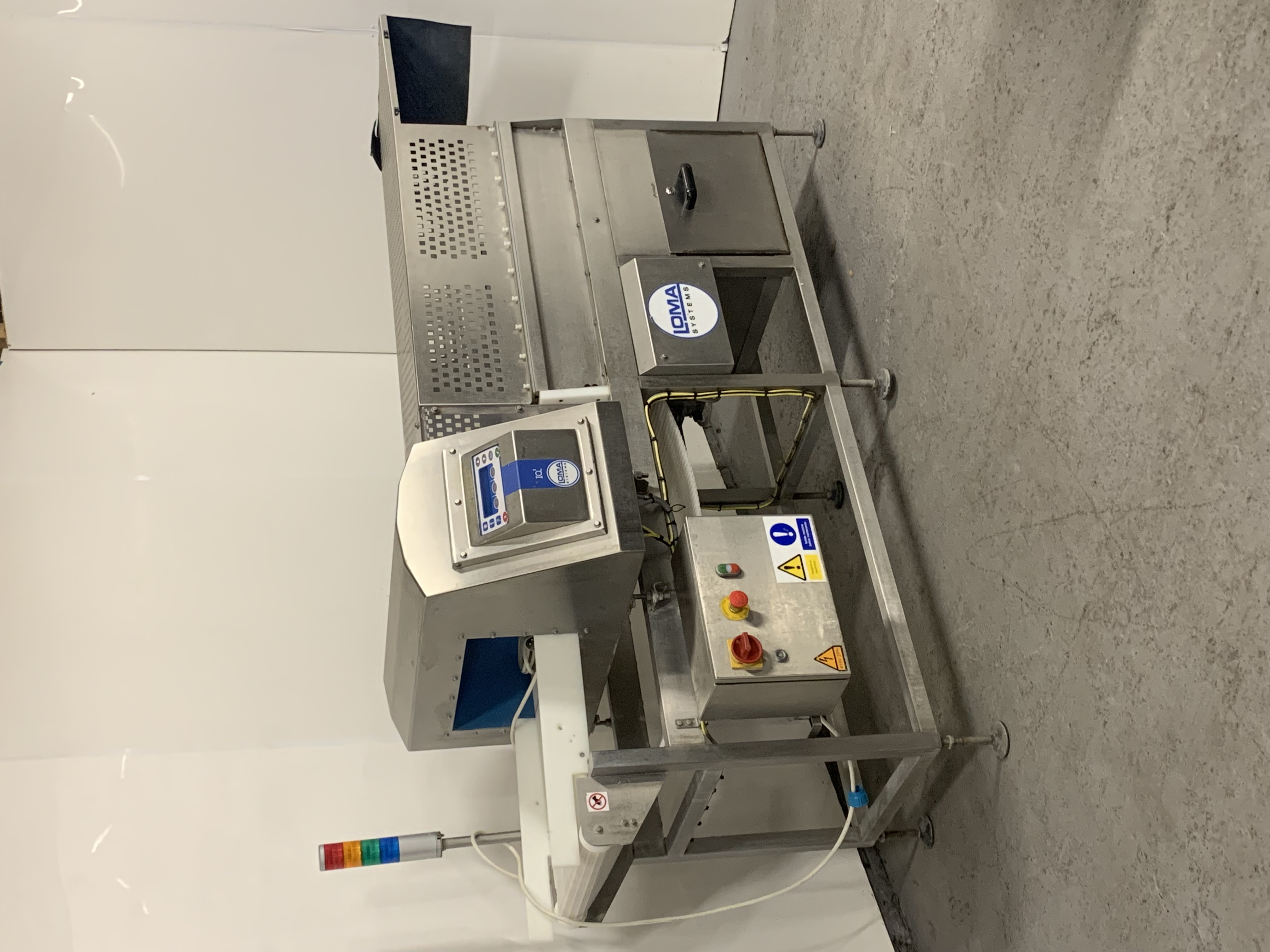 Used Used Metal Detector IQ3