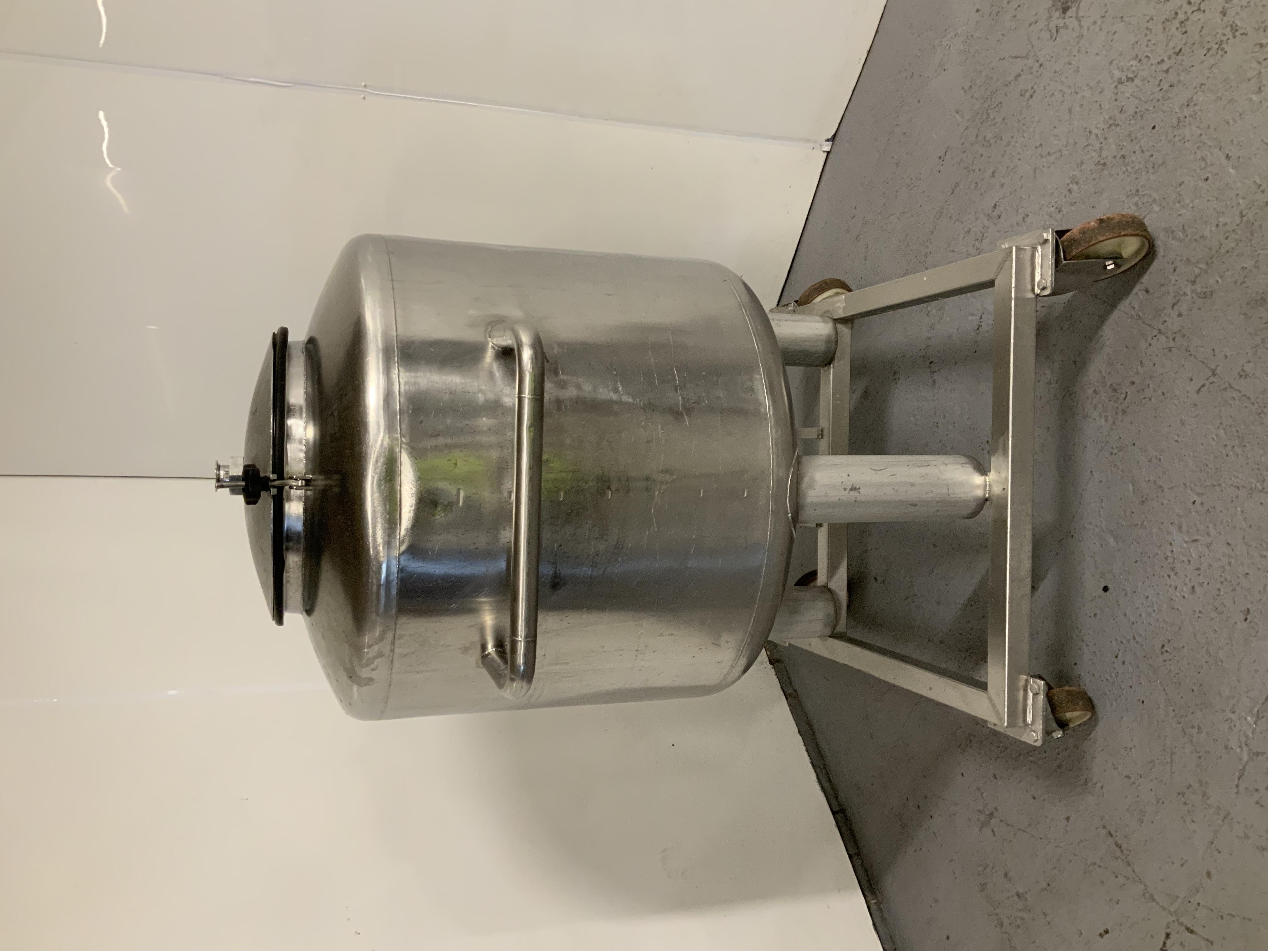 Used Used Liquid Vat