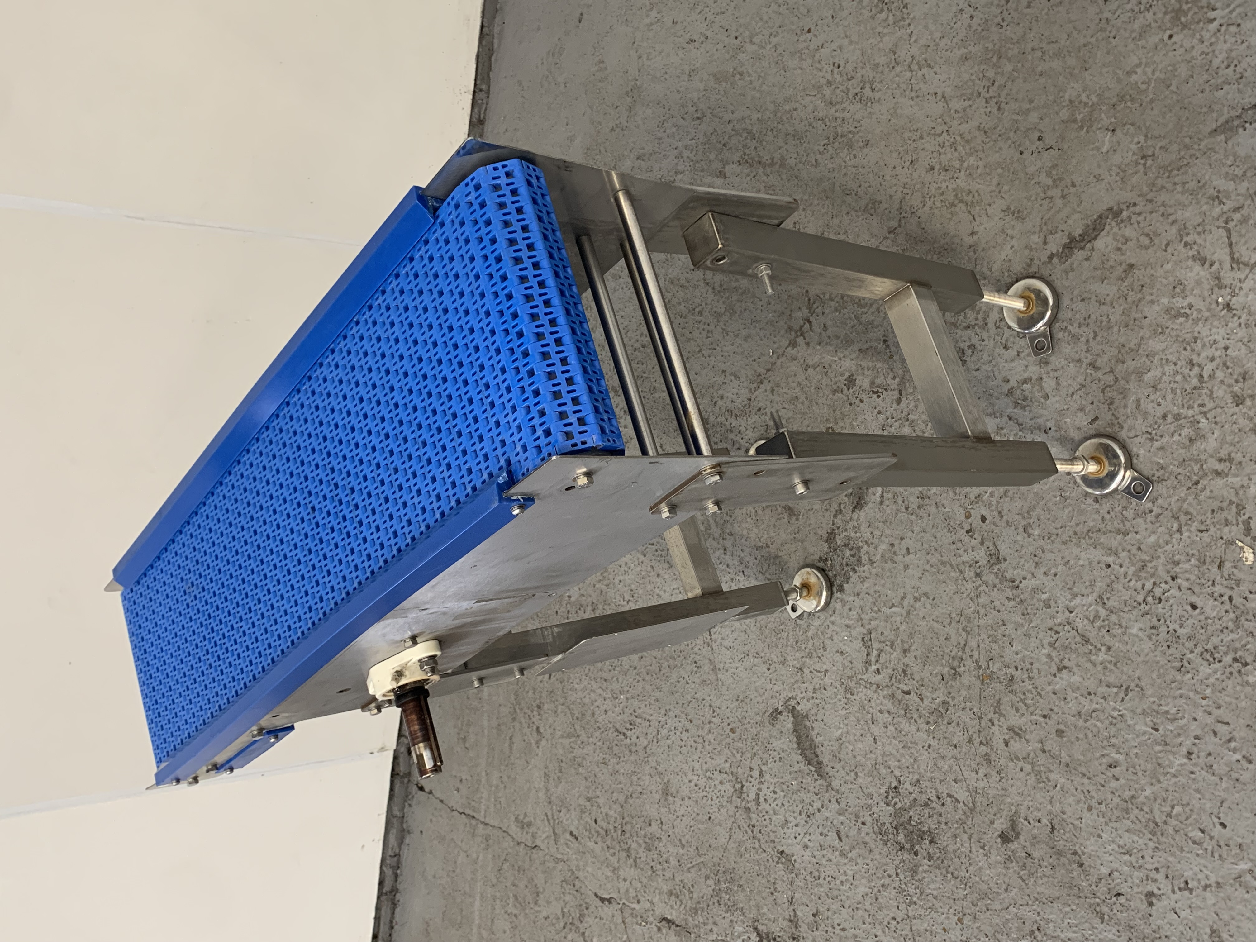 Used Used Incline Conveyor