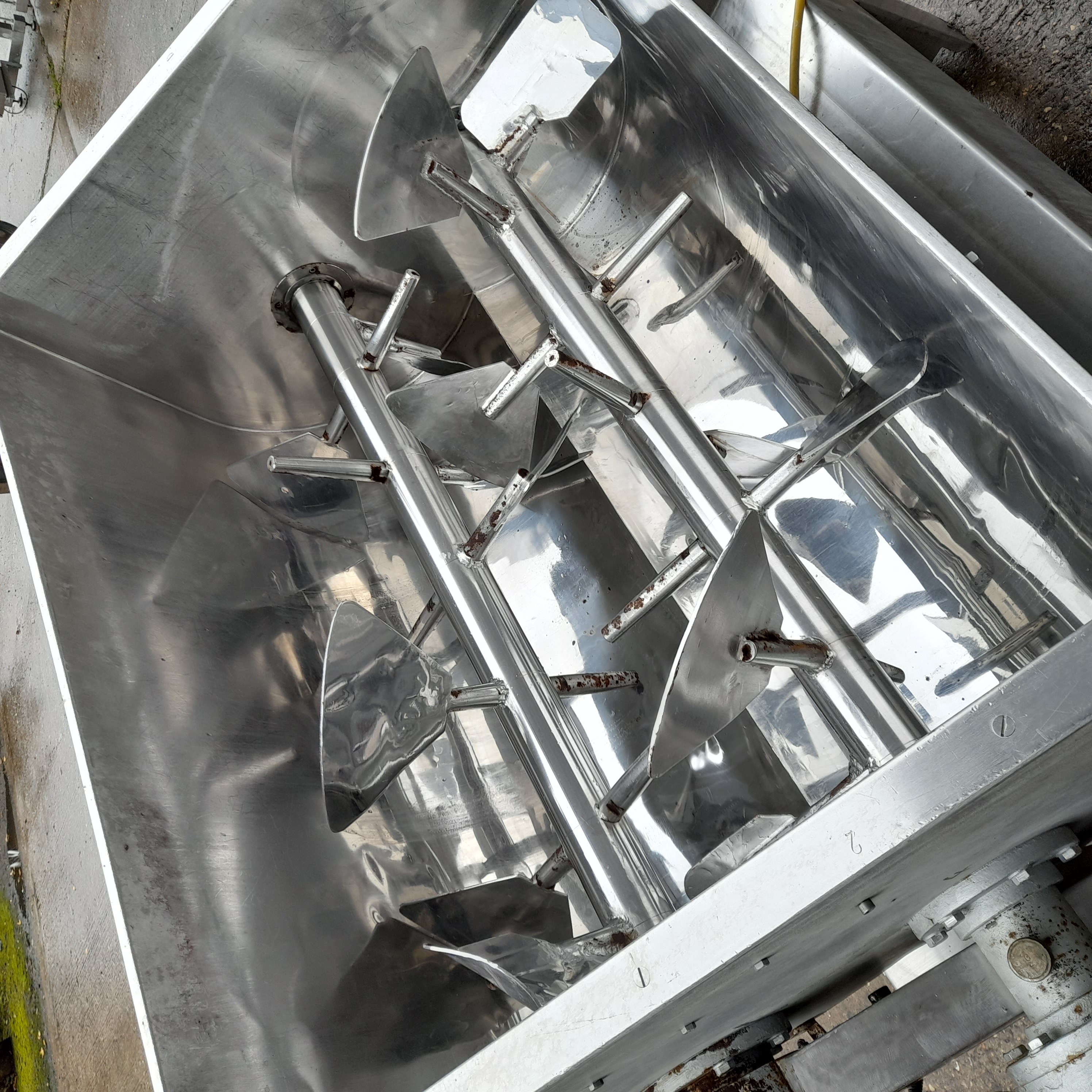 Used Horizontal Mixer