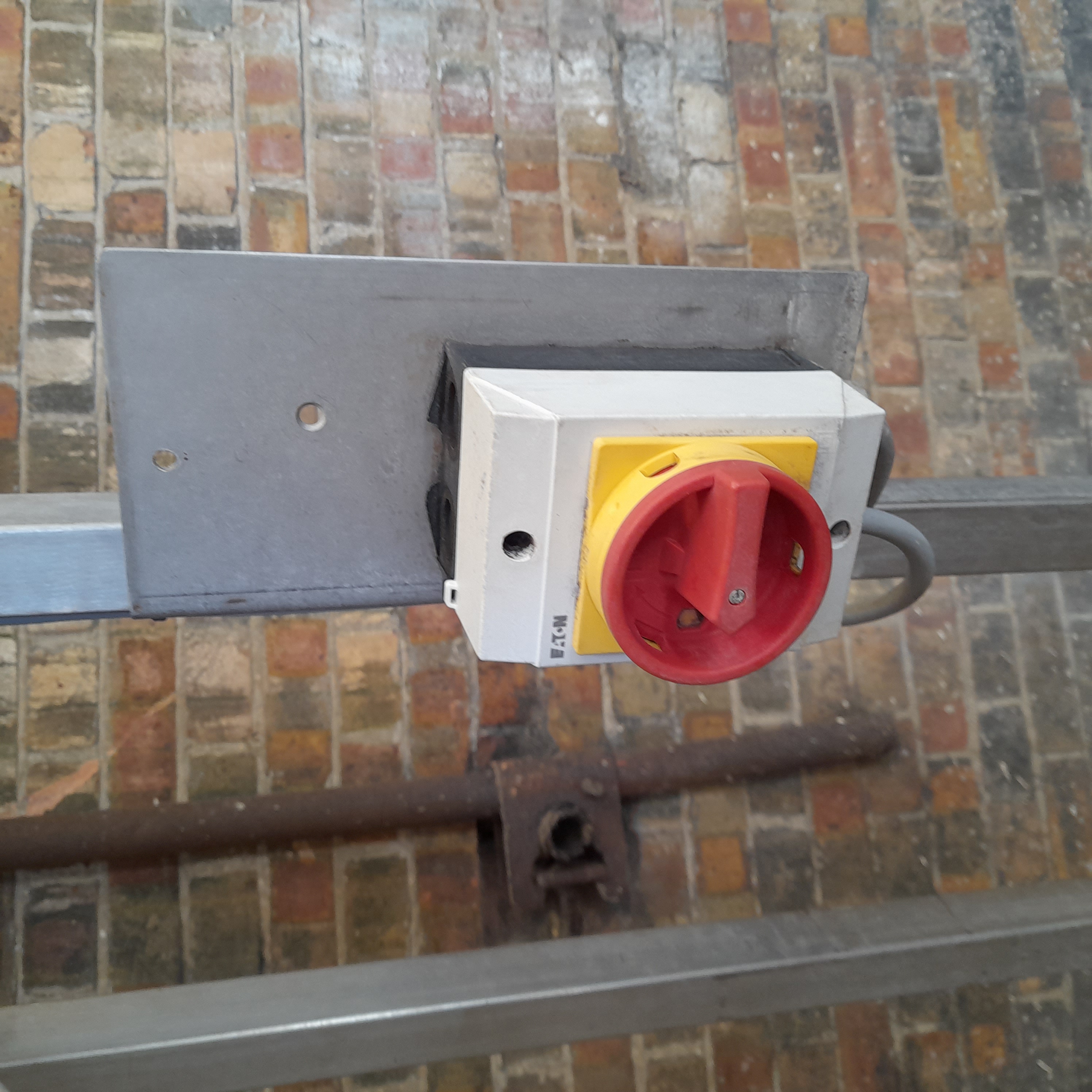 Used Incline Conveyor