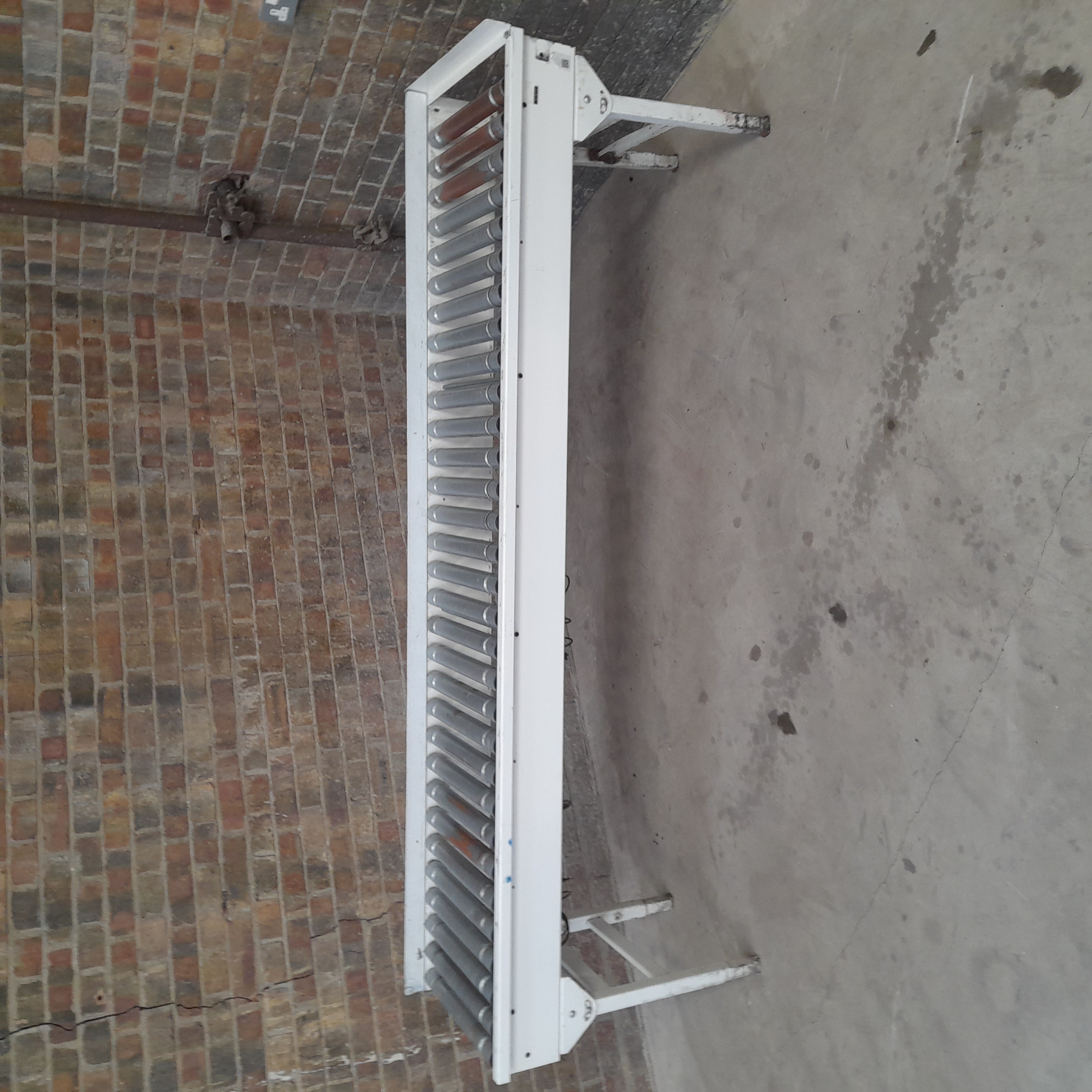 Used Straight Roller Conveyor