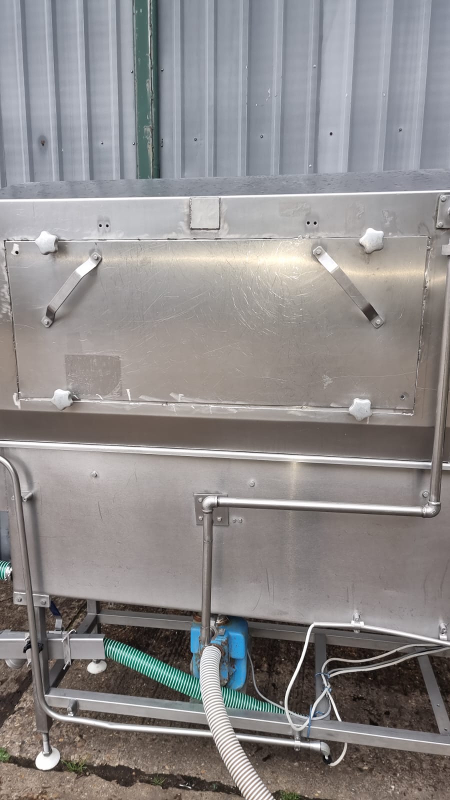 Used 2012 NN Crate washer