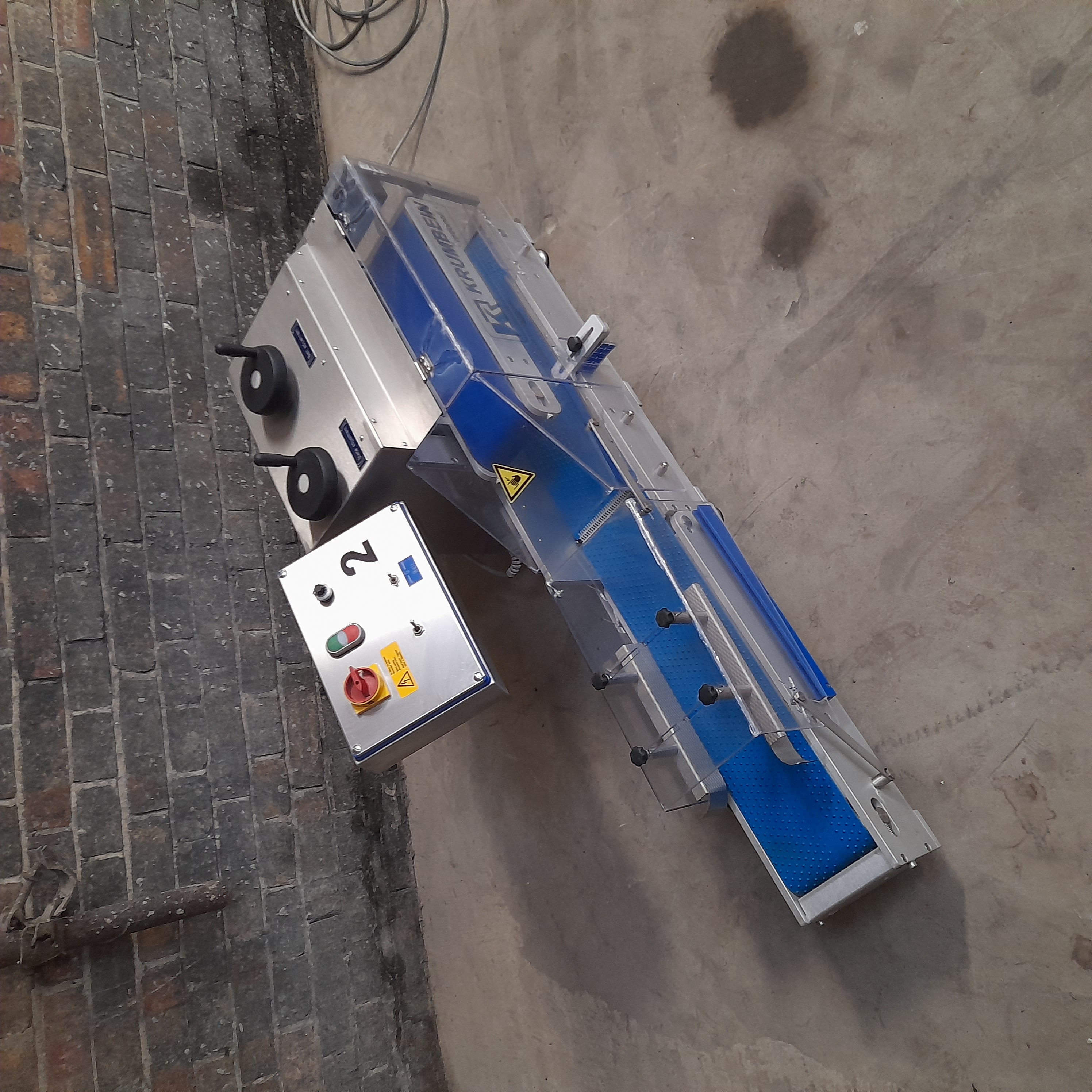 Used Krumbein  BBS-VE Bun & Roll Slicer