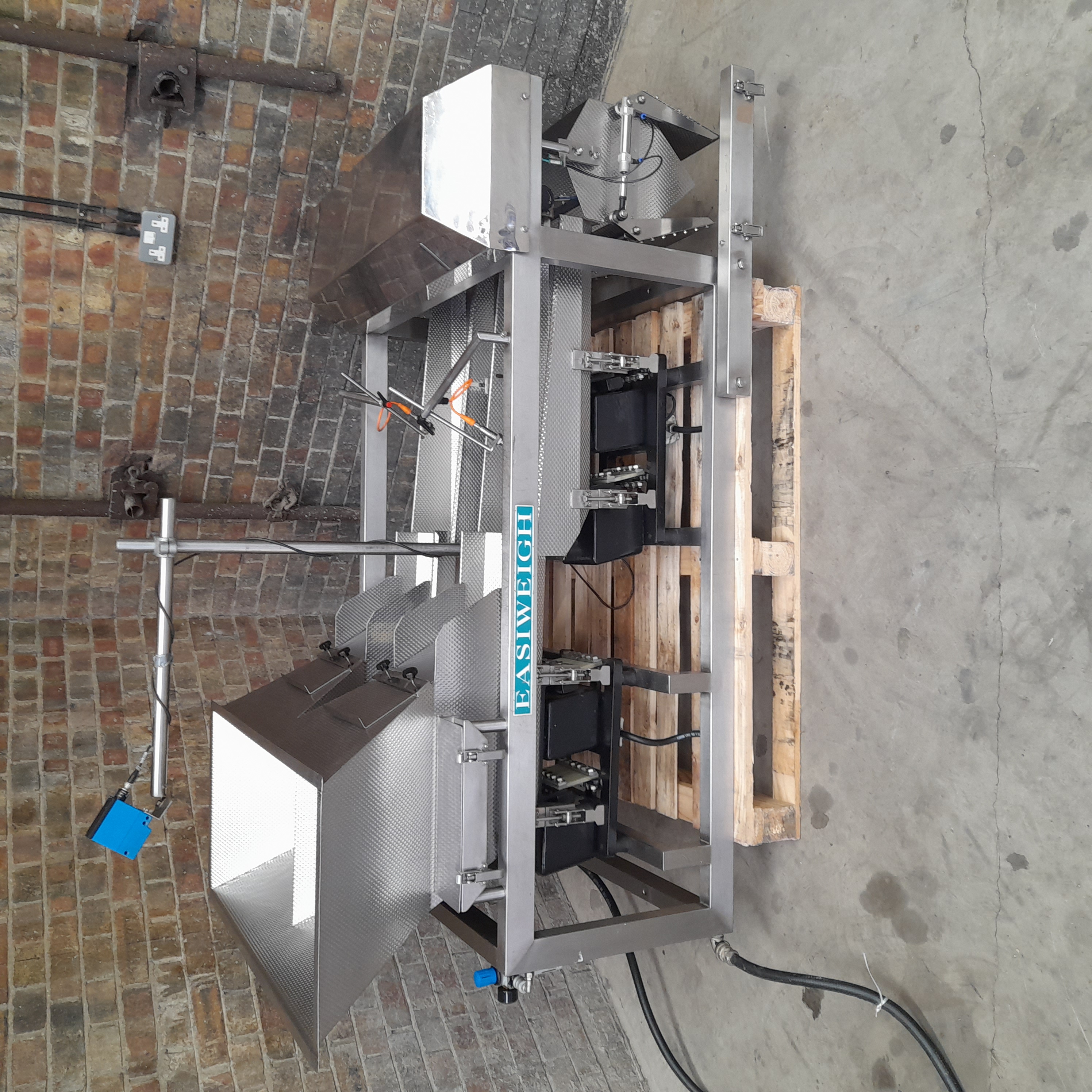 Used Gainsborough Engineering Vertical Form Fill Seal Line