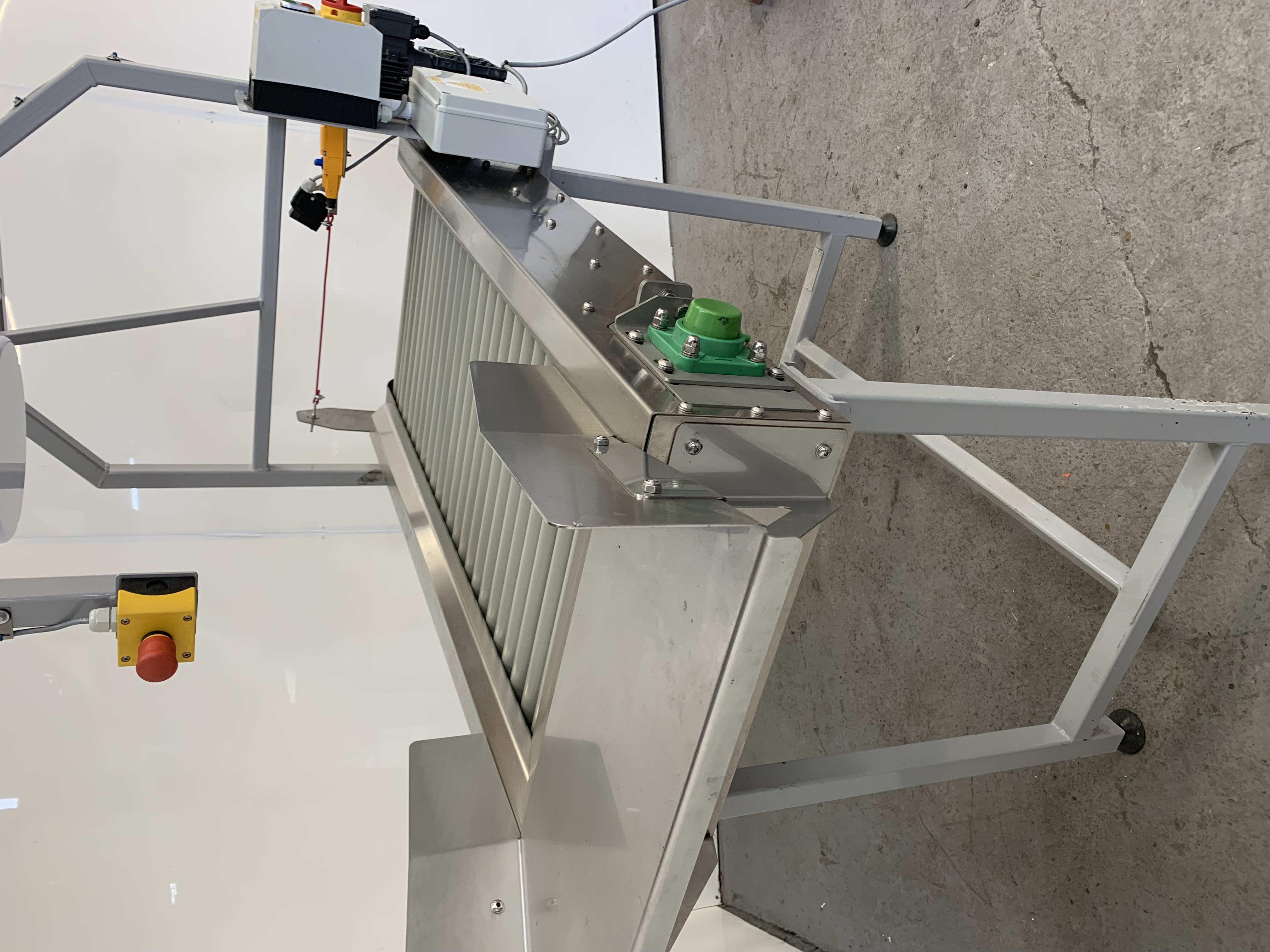 Used Roller Inspection Table