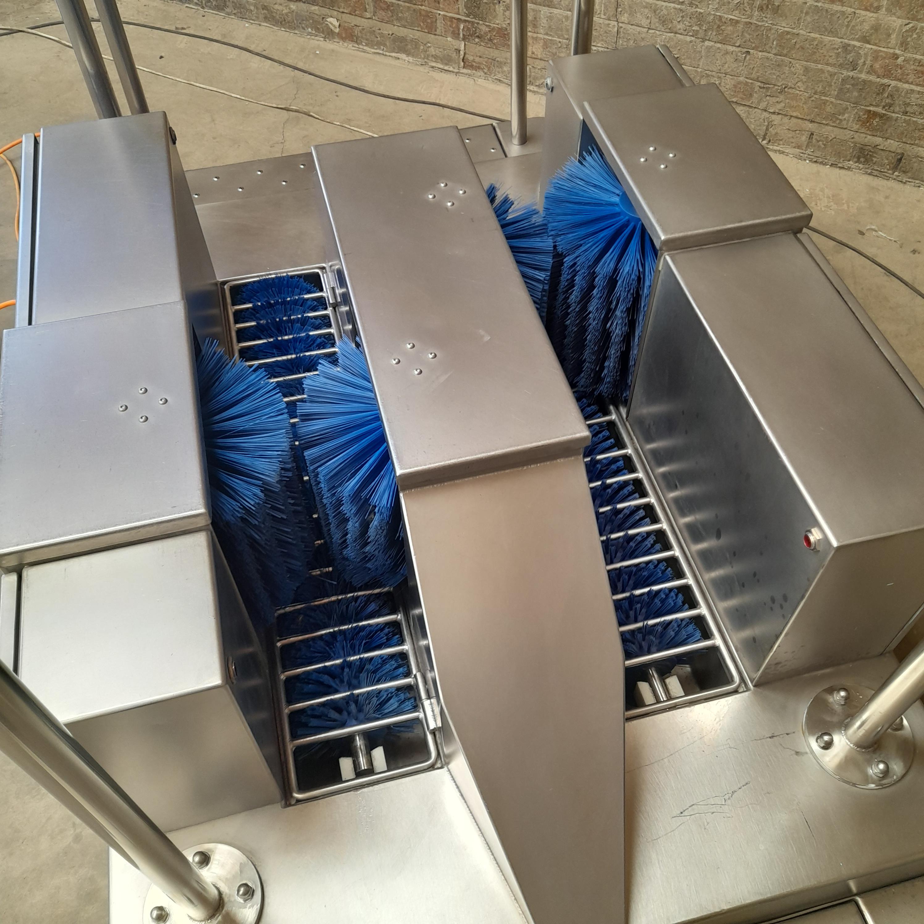 Used Used Boot Brush Cleaner