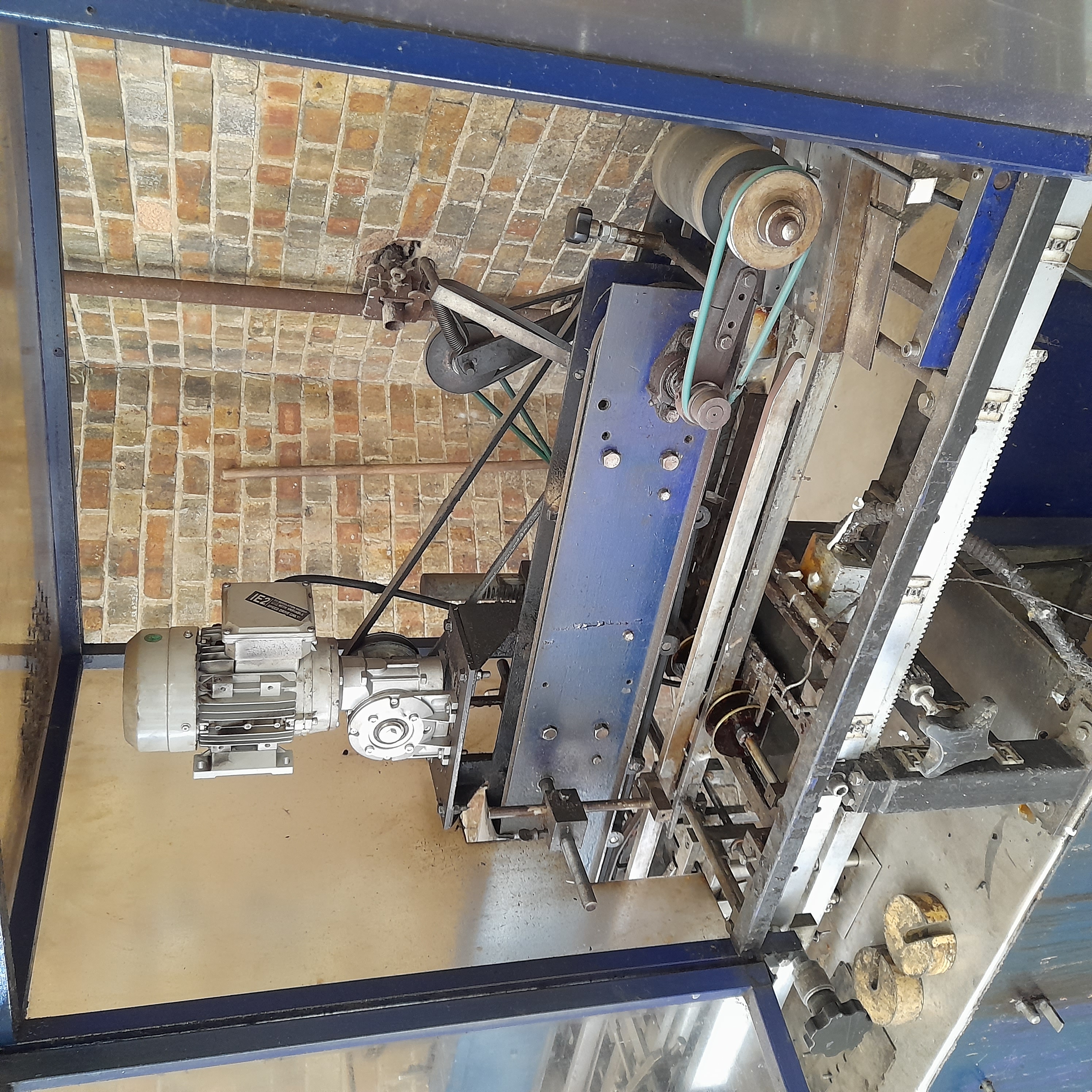 Used Purdy Labeller & Glue Pot