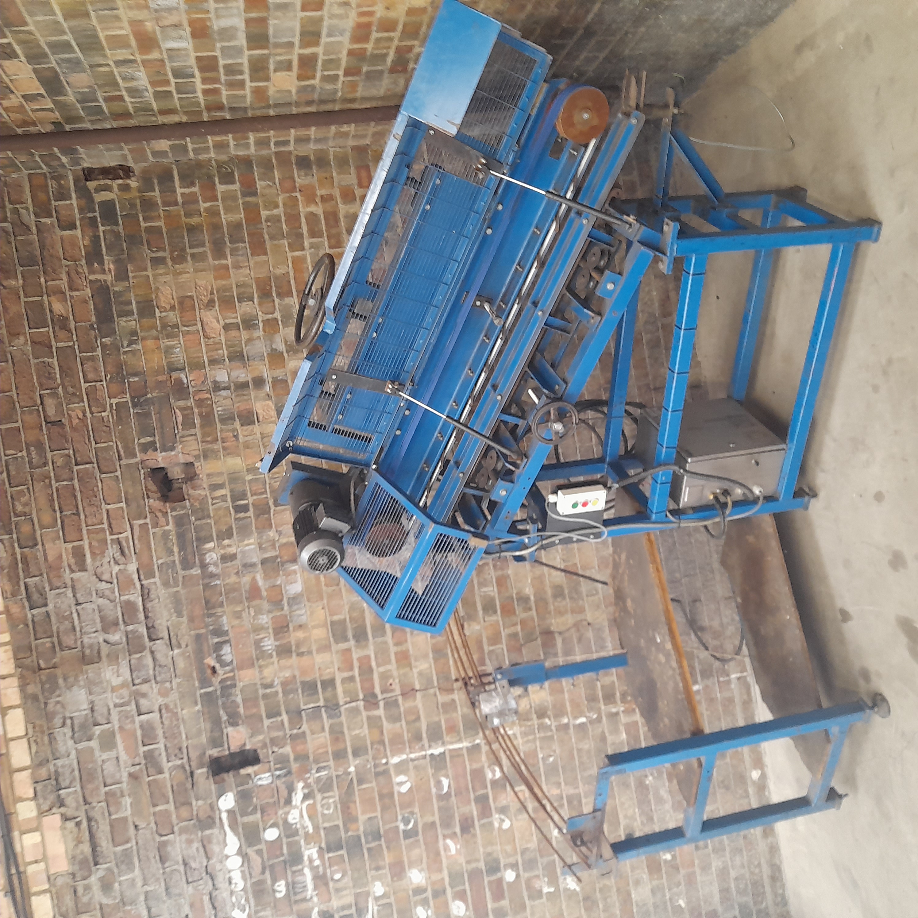 Used Purdy Labeller & Glue Pot