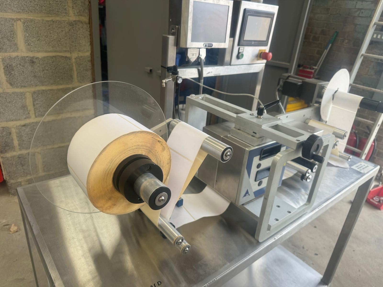 Used Side-Apply Labeller Station