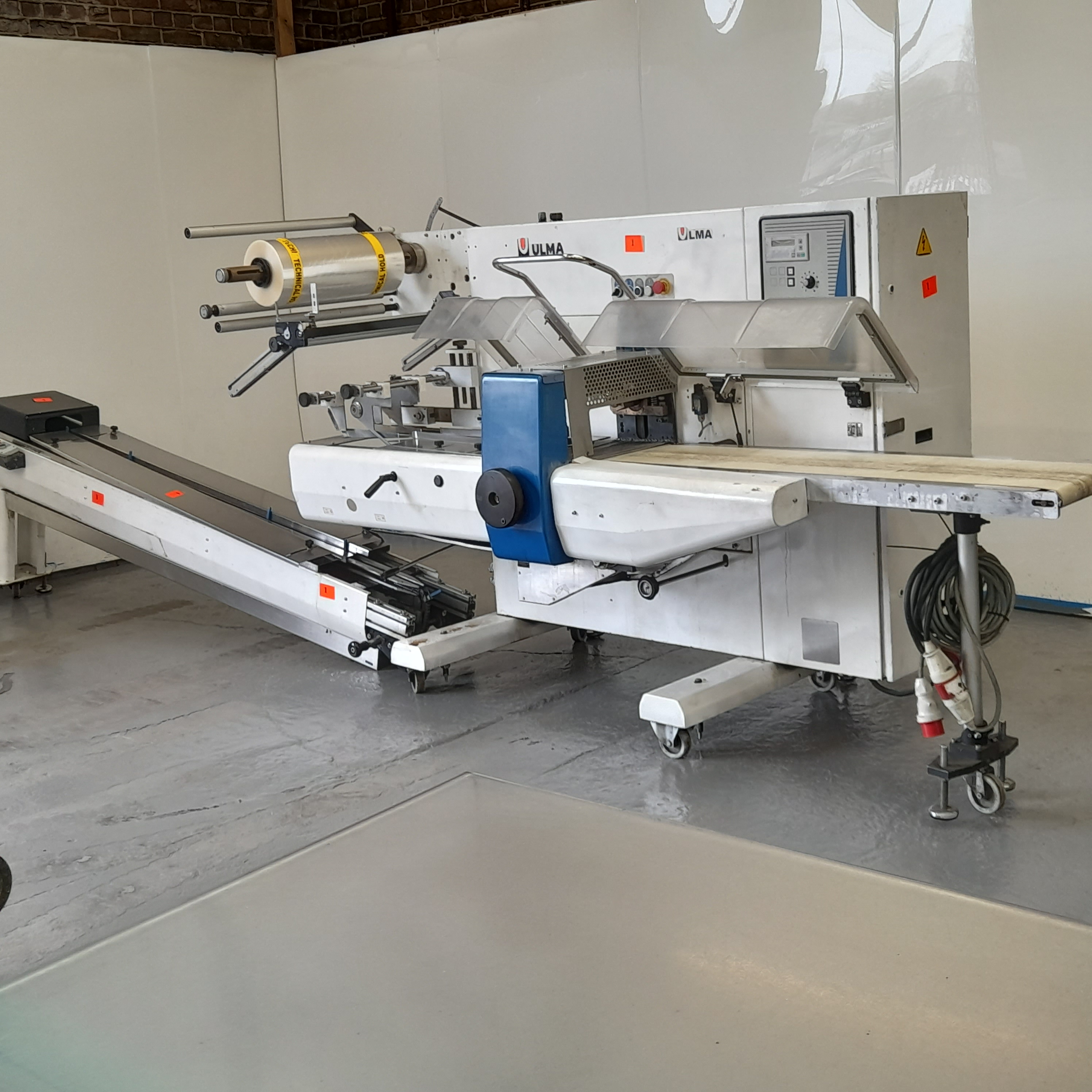 Used 2000 Ulma Atlanta Flow Wrapper