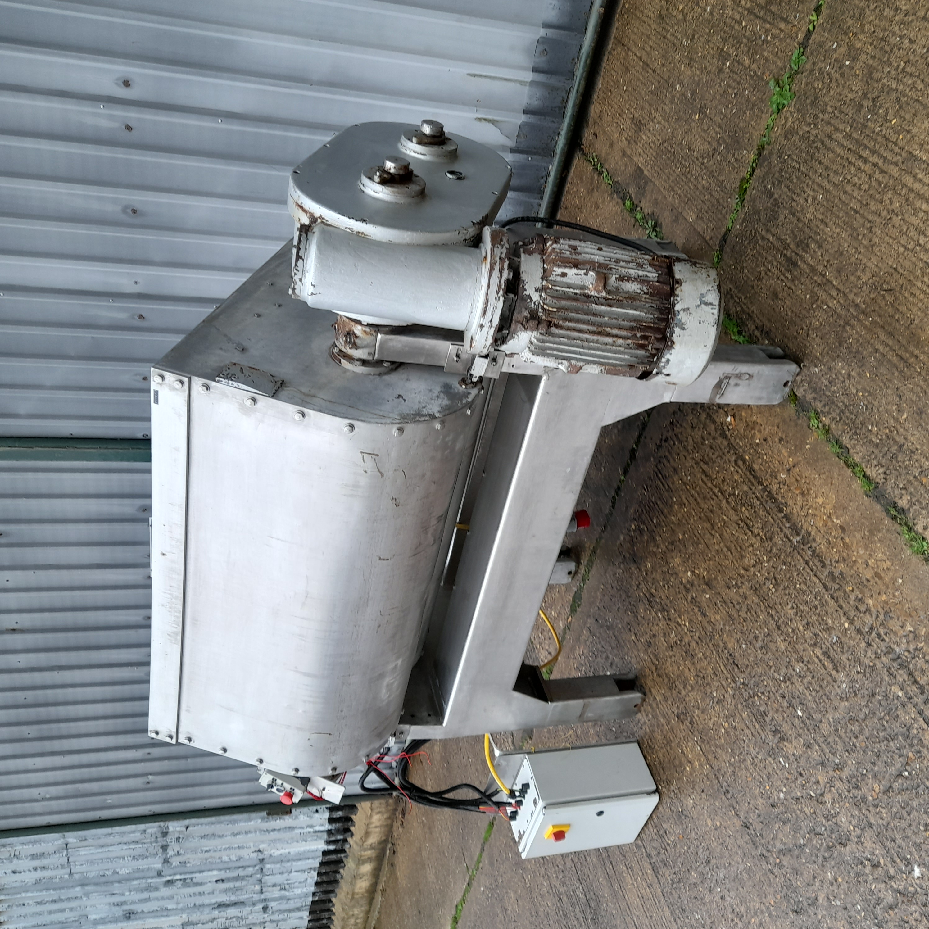 Used Horizontal Mixer