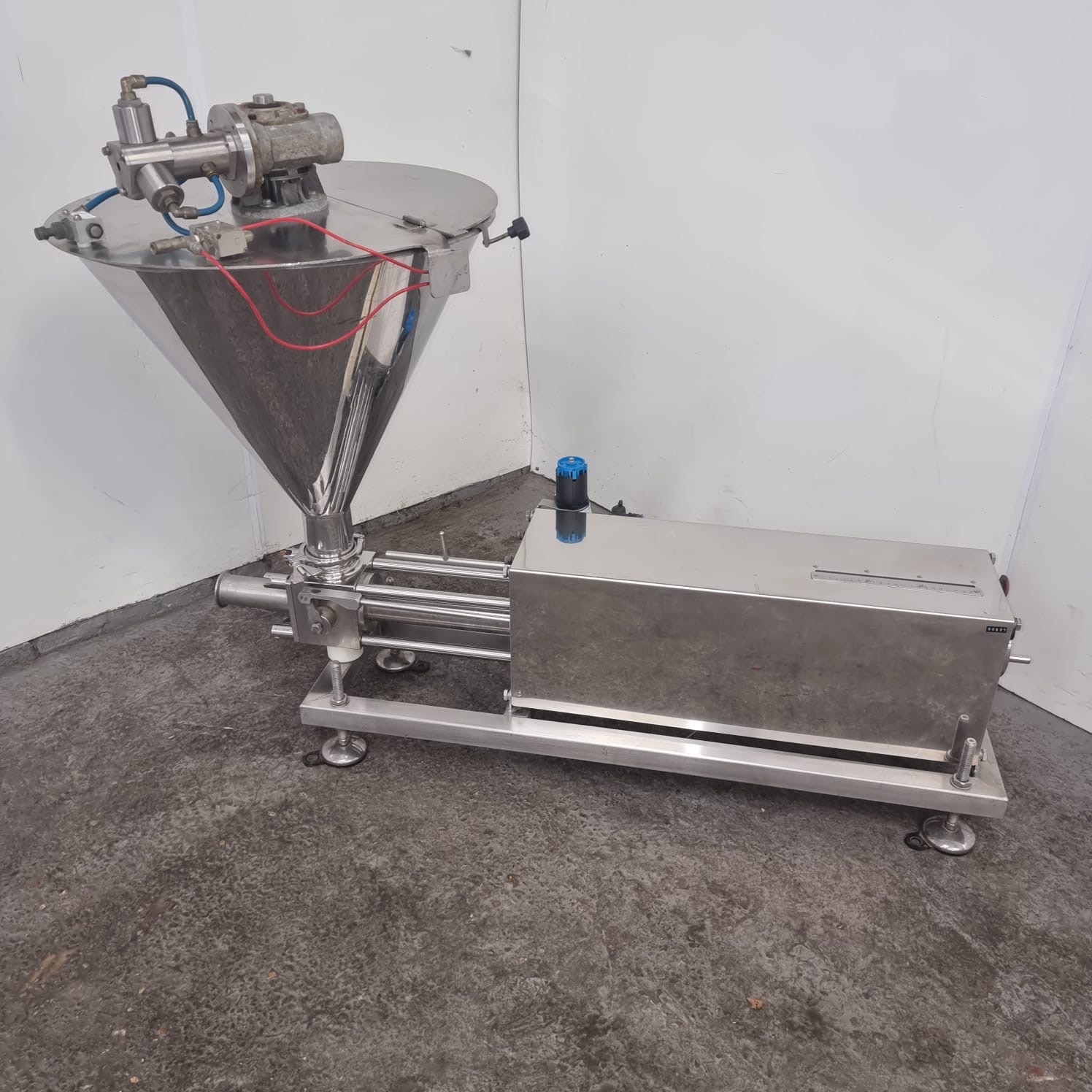 Used Winyard Midi-Fill Depositor