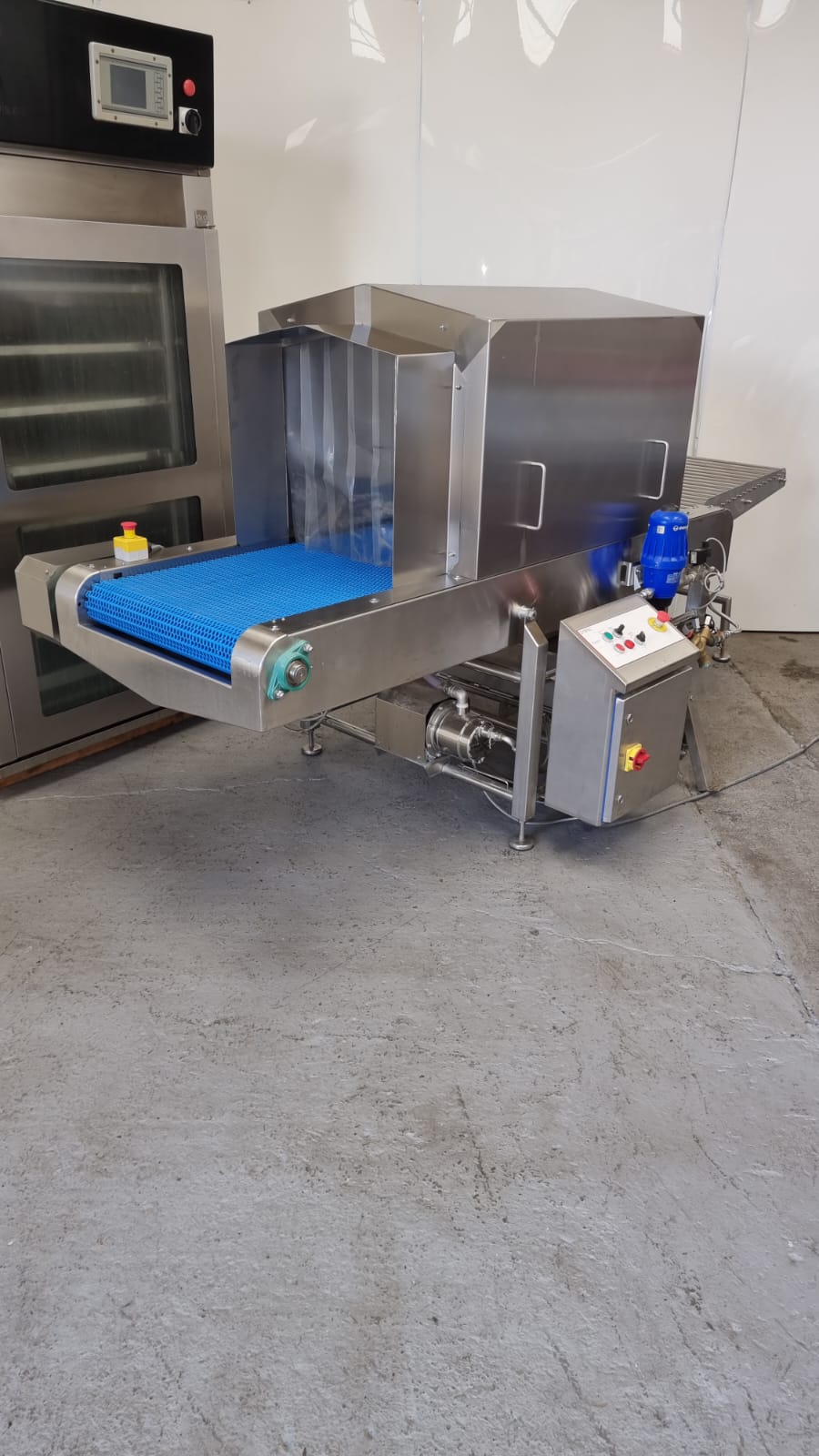 Used Used syspal wash tunnel