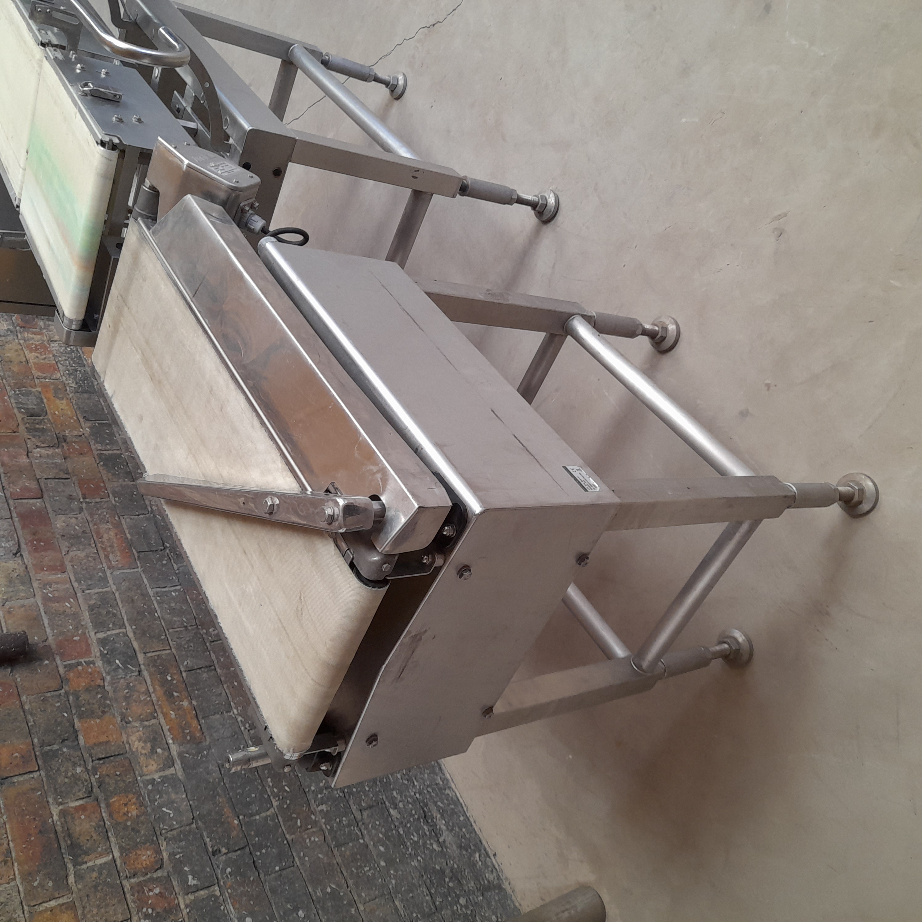 Used Anritsu Checkweigher & Rejector