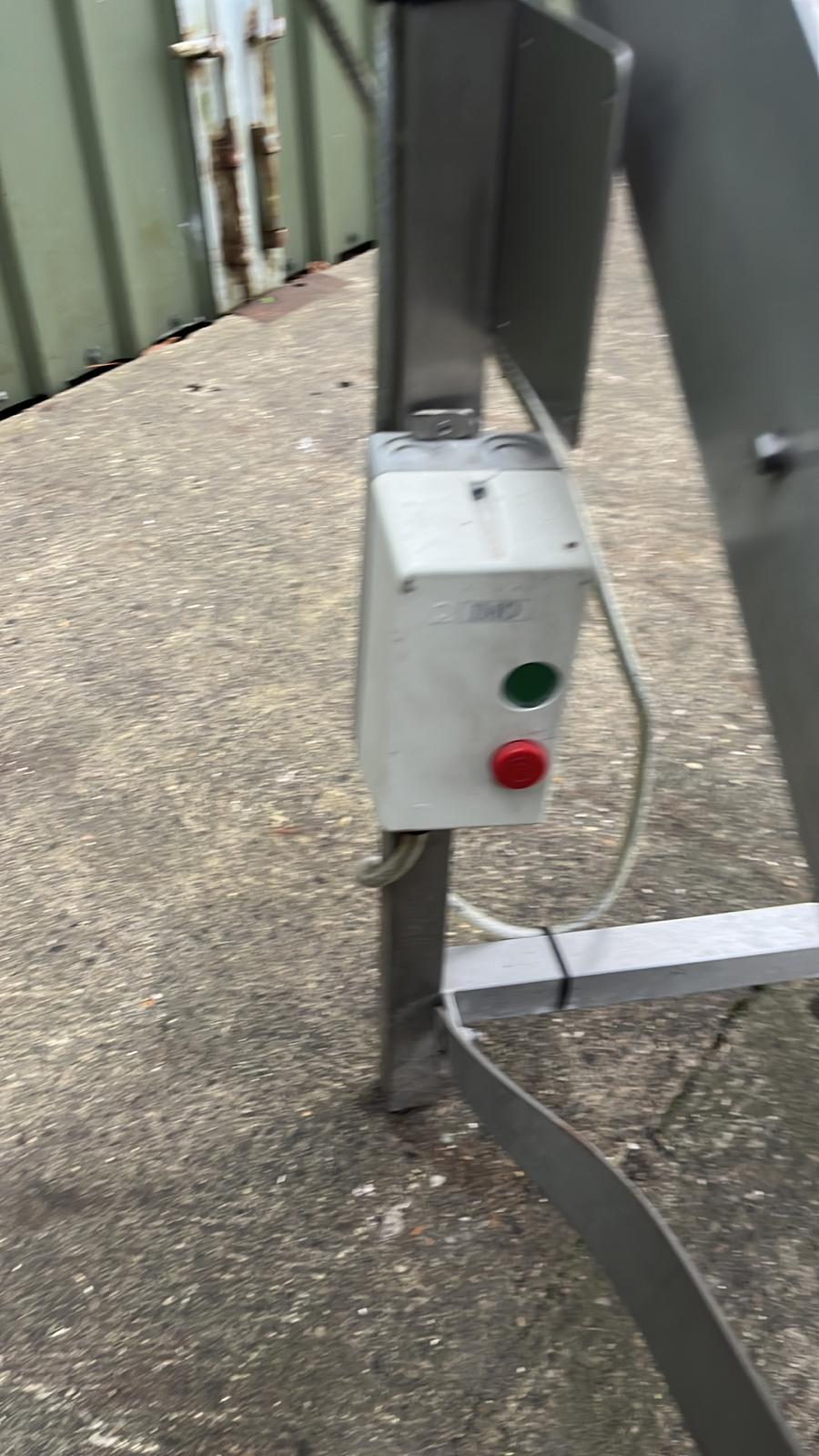 Used Incline Conveyor