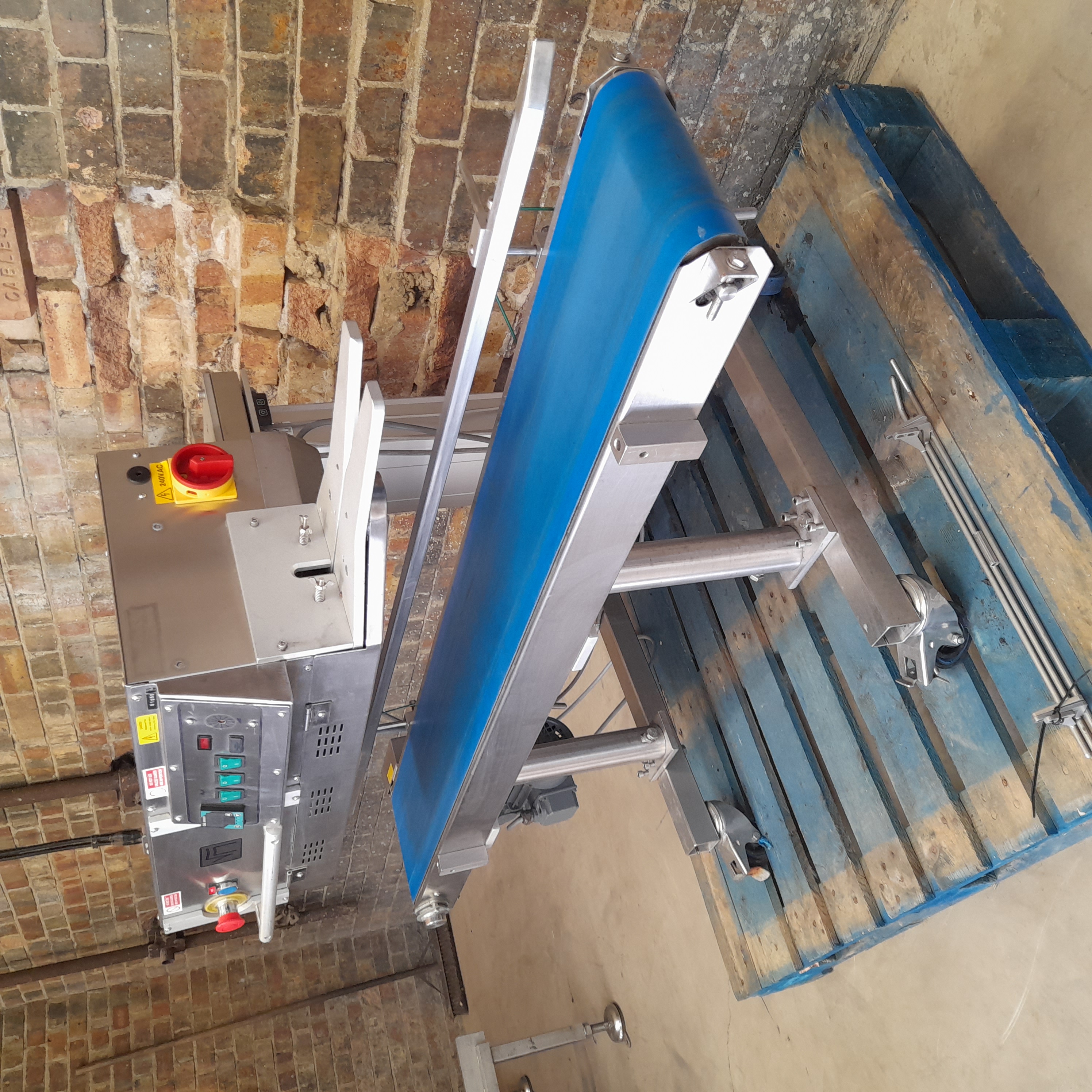 Used VFI Continuous Band Sealer