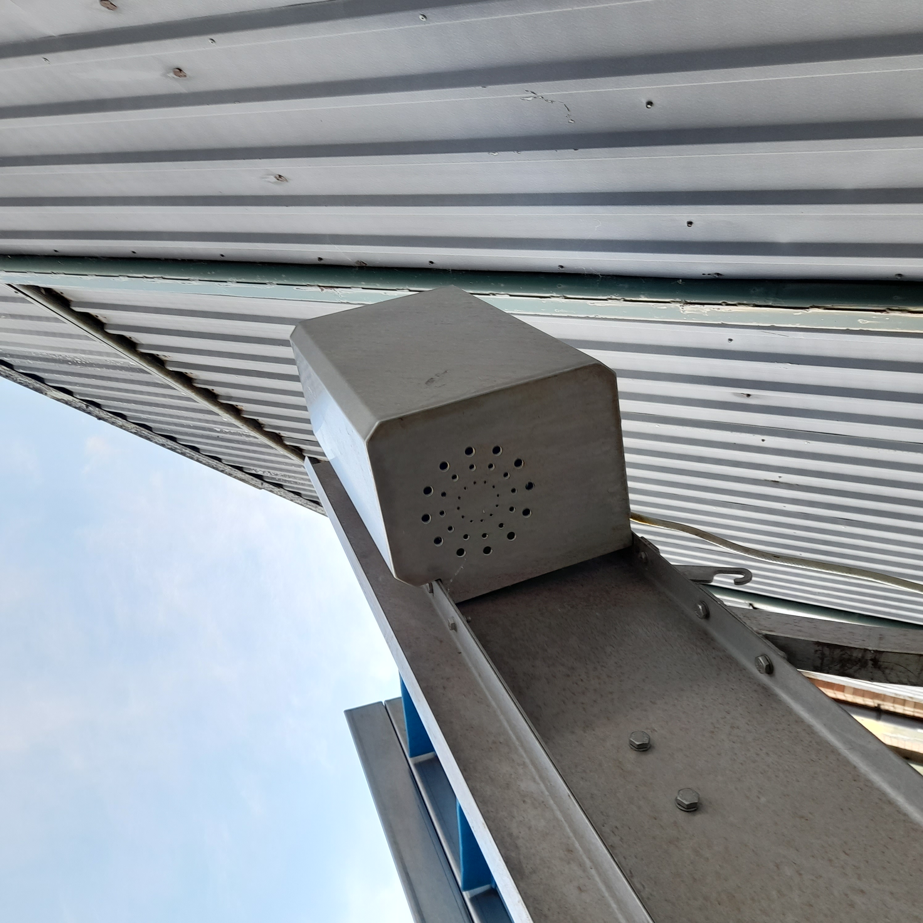 Used Incline Conveyor