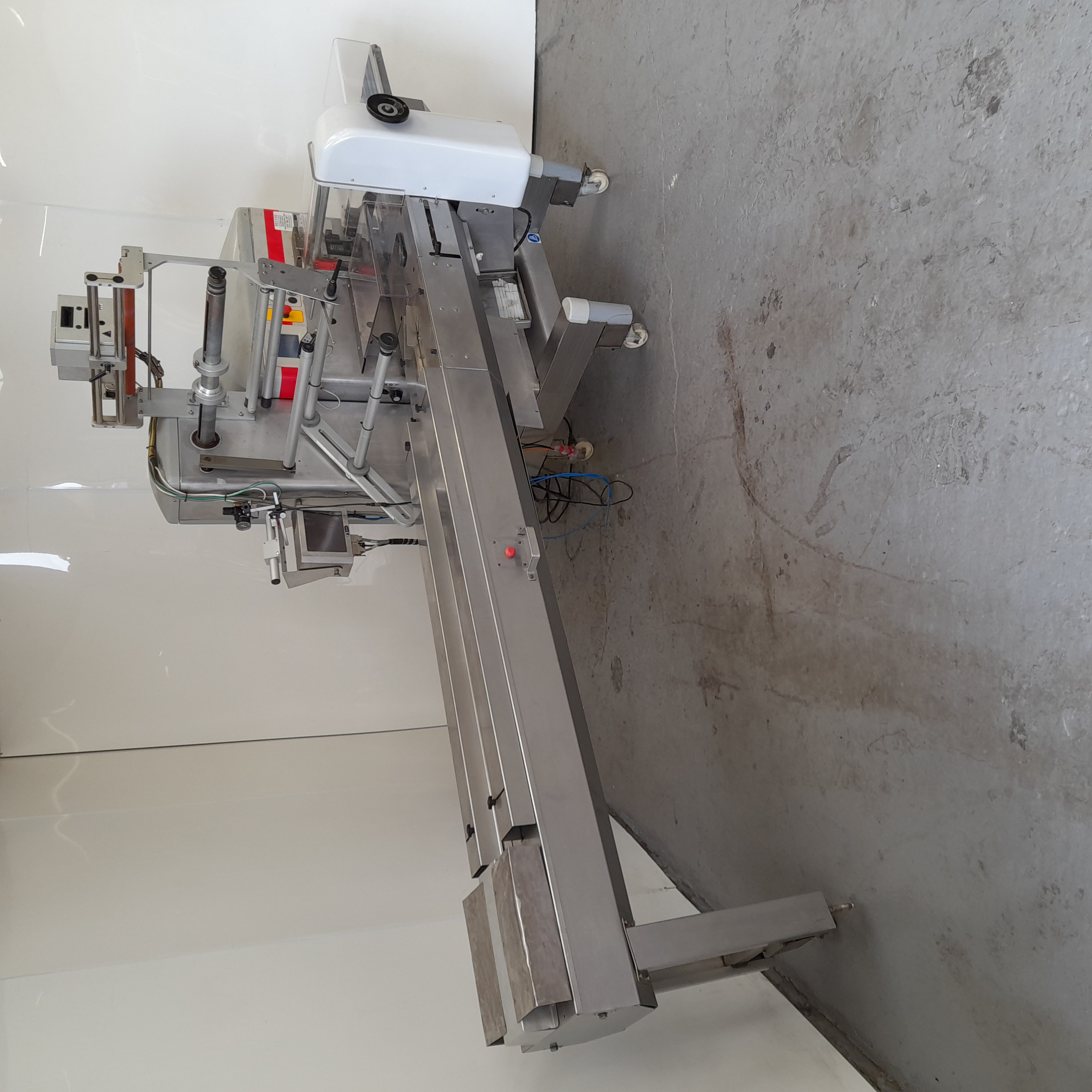 Used Record Flow Wrapper