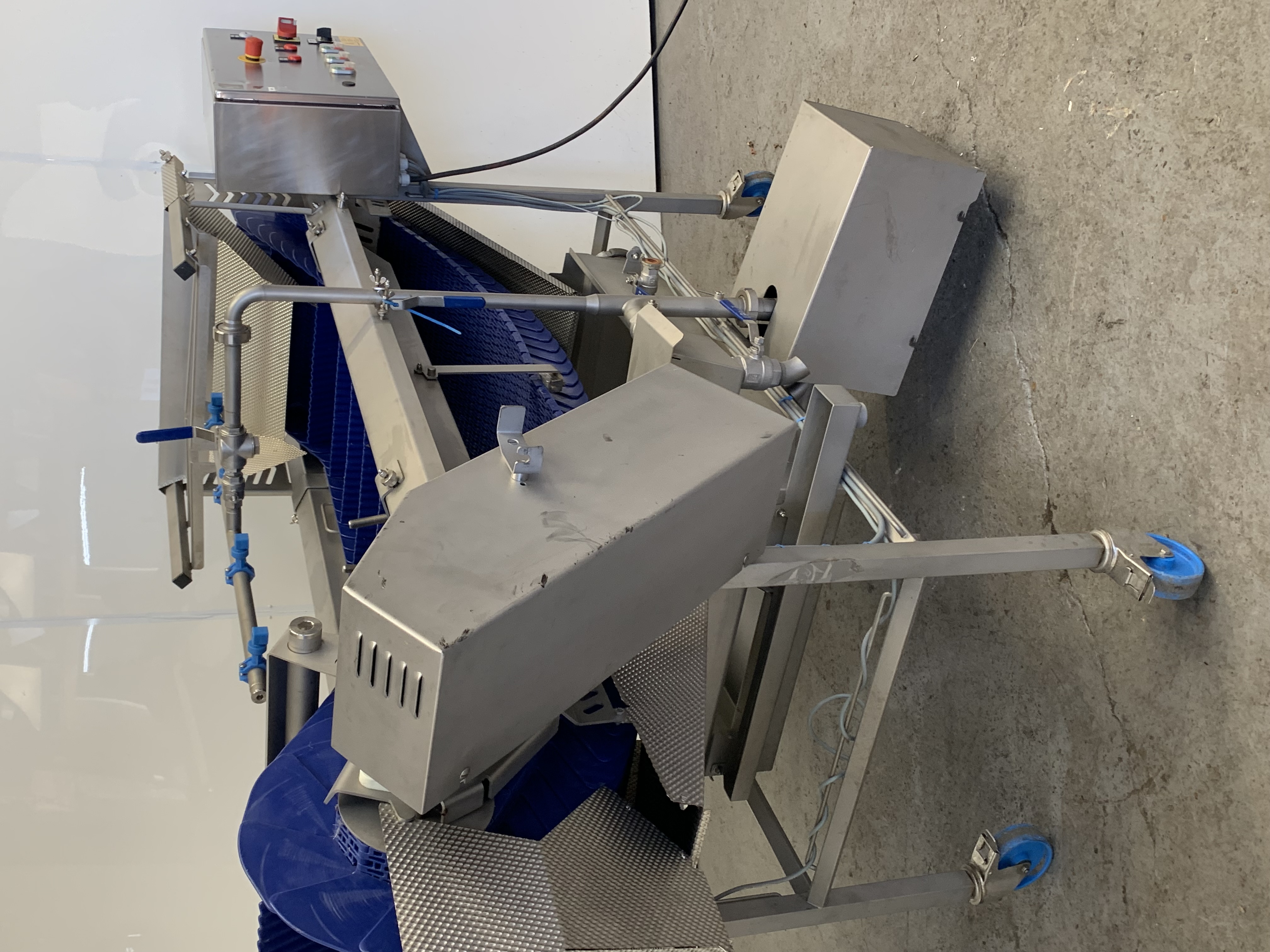 Used Used Kronen Washing Conveyor