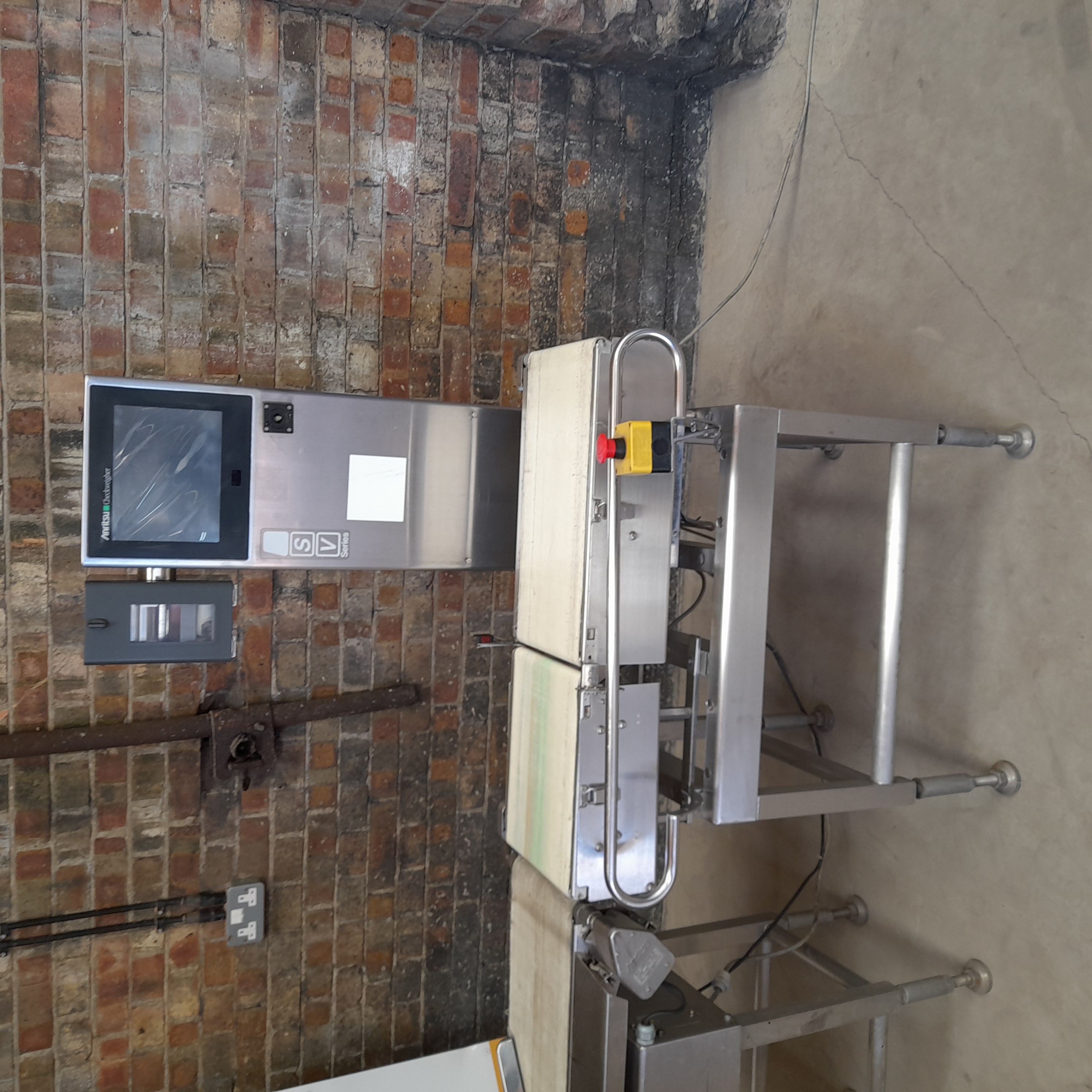 Used Anritsu Checkweigher & Rejector