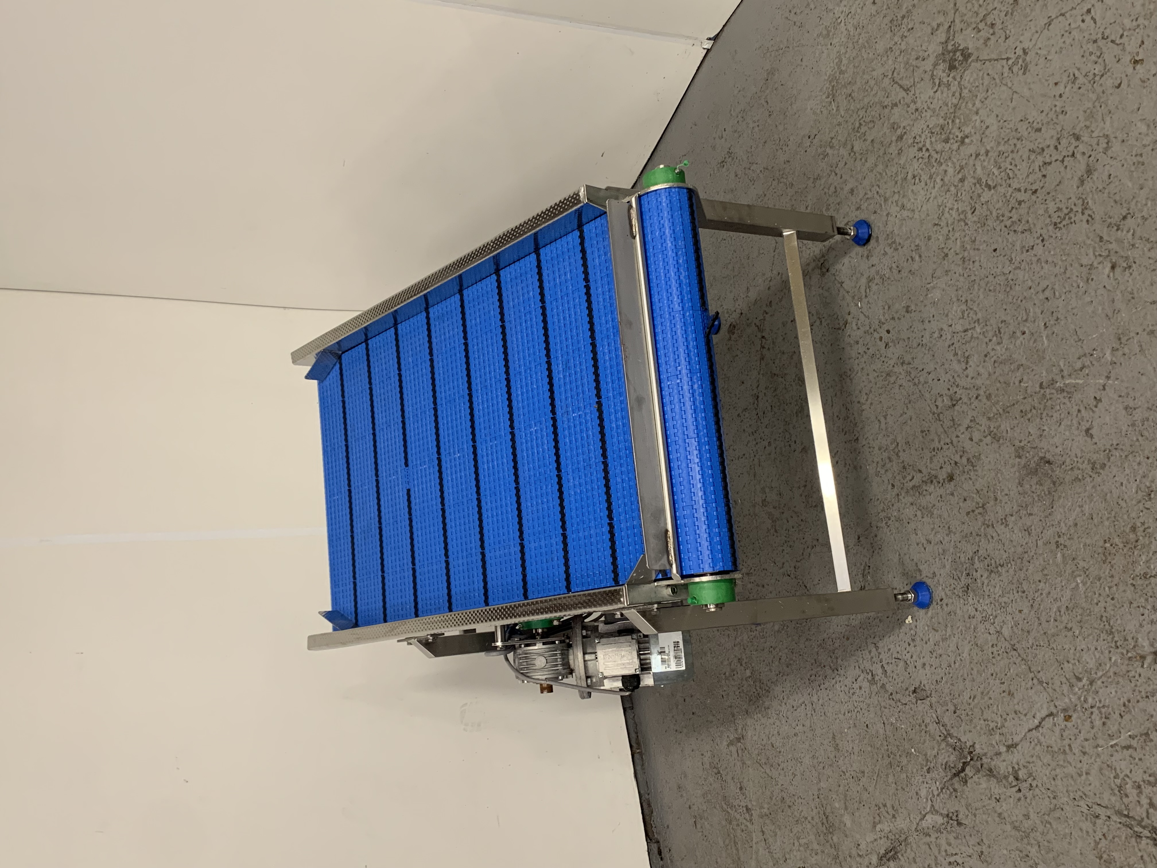 Used Used Incline Conveyor