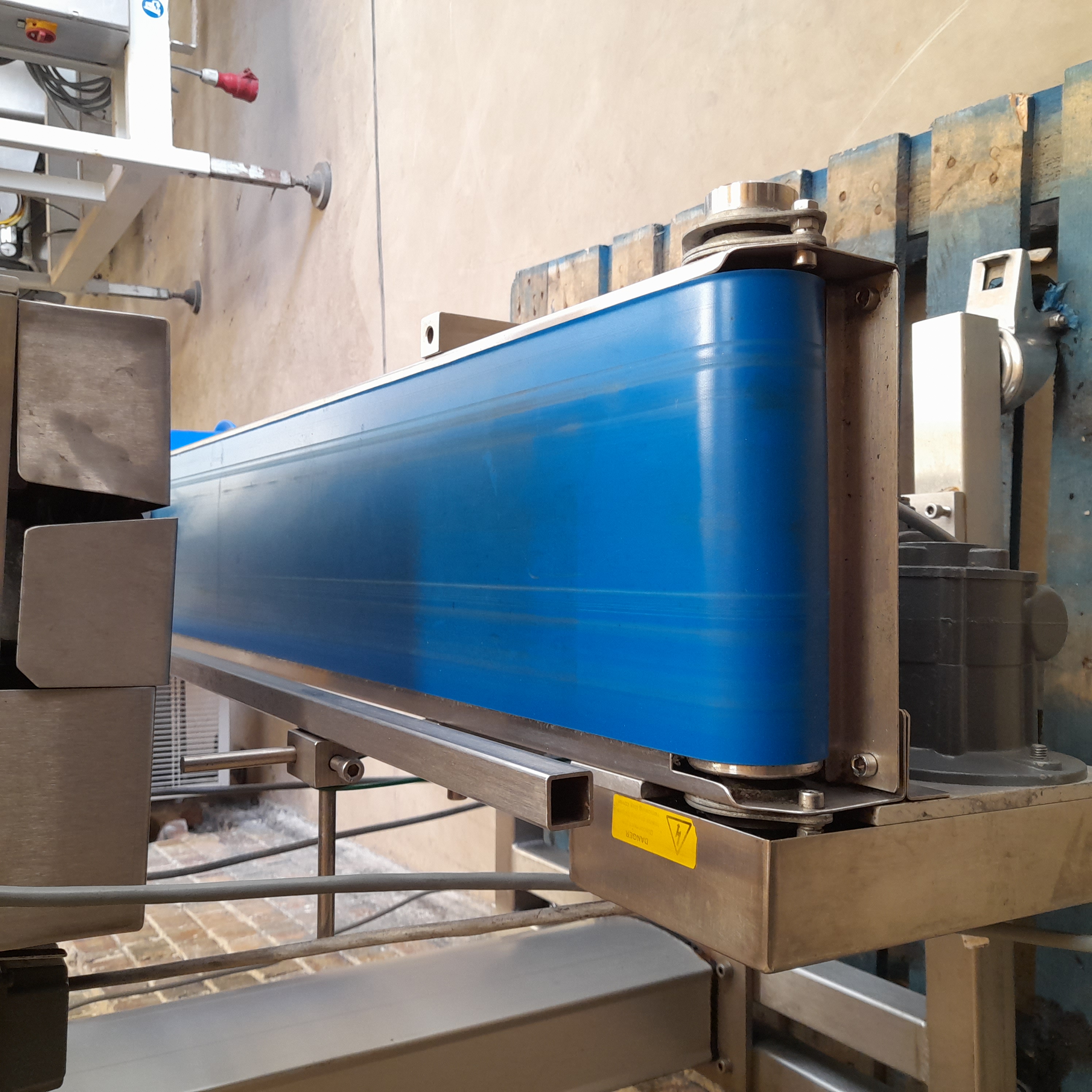 Used VFI Continuous Band Sealer