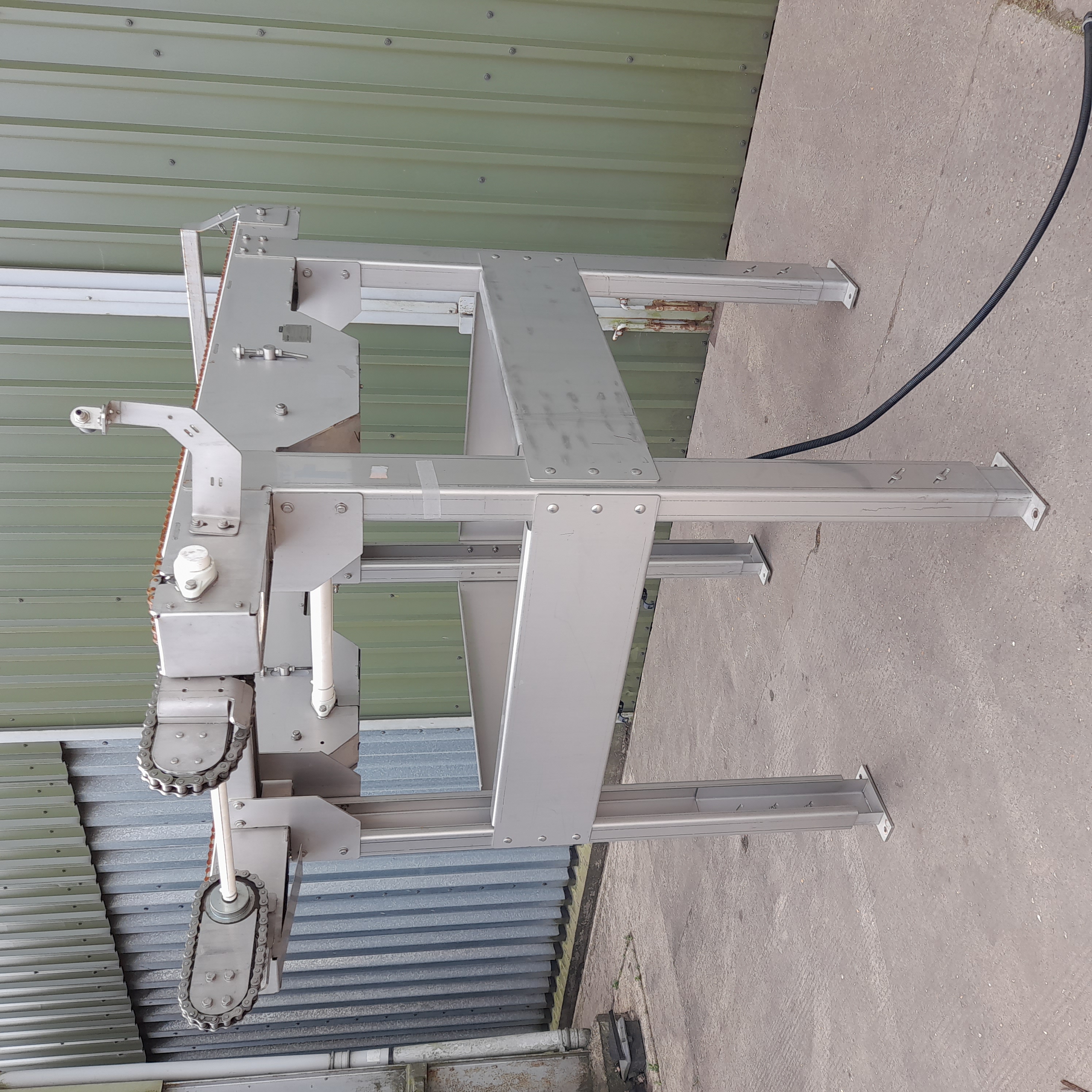 Used Compac Chain Conveyor