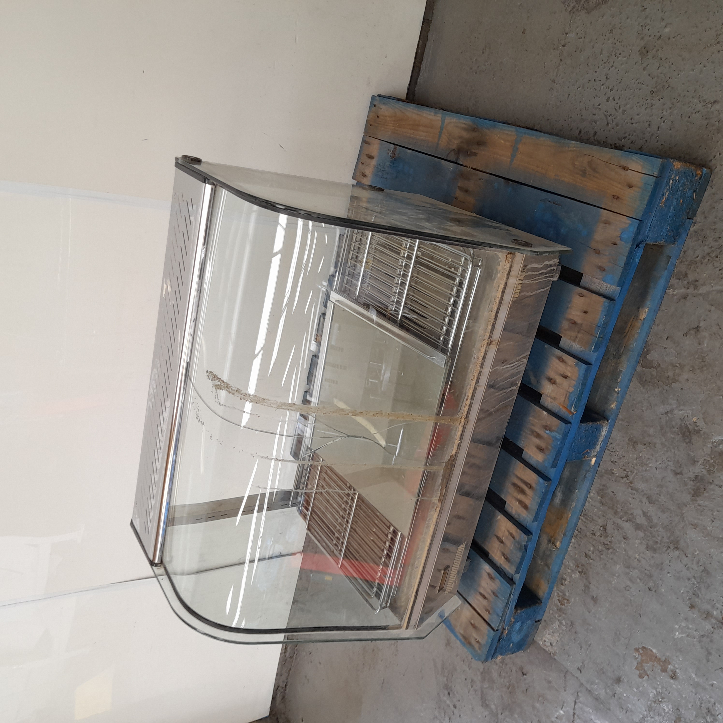 Used Buffalo Hot Food Display Cabinet