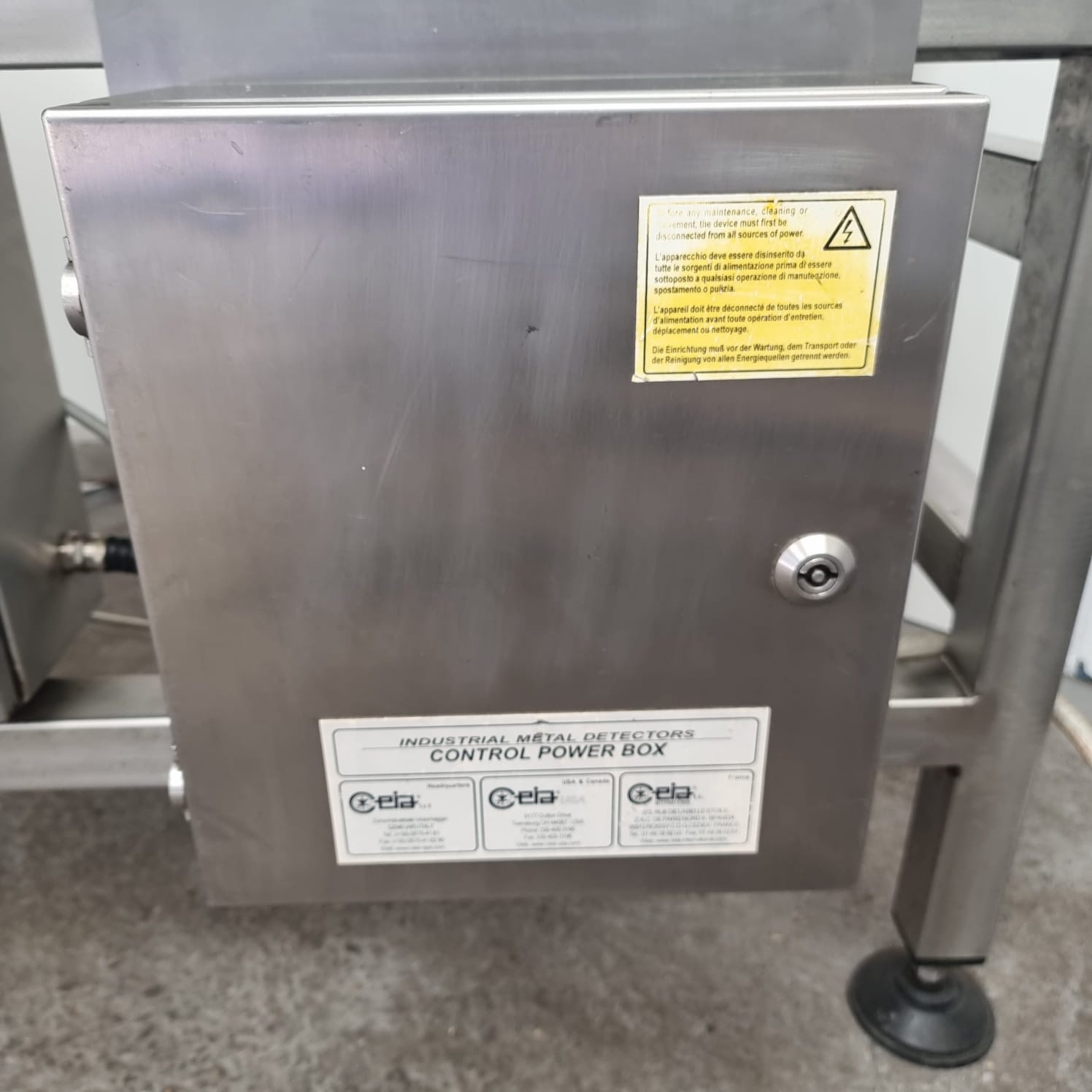 Used Ceia Metal Detector