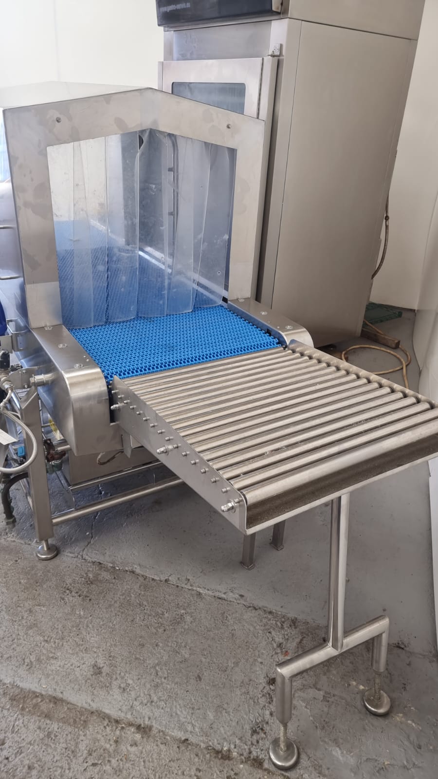 Used Used syspal wash tunnel