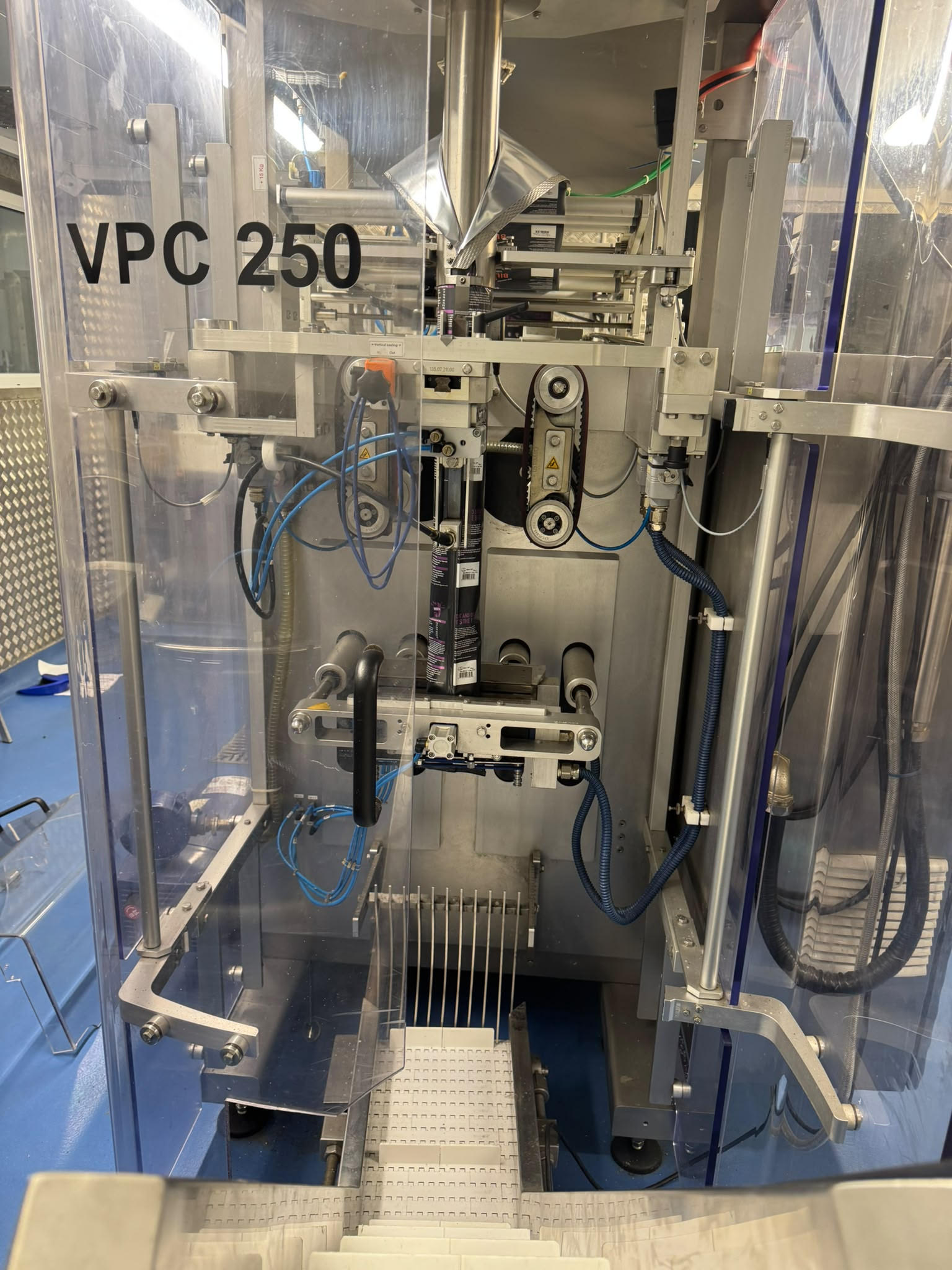 Used USED - 2019 Wolf VPC 250 Stainless Steel VFFS Bagger (with Videojet 6320 & Euroslot Jaws)