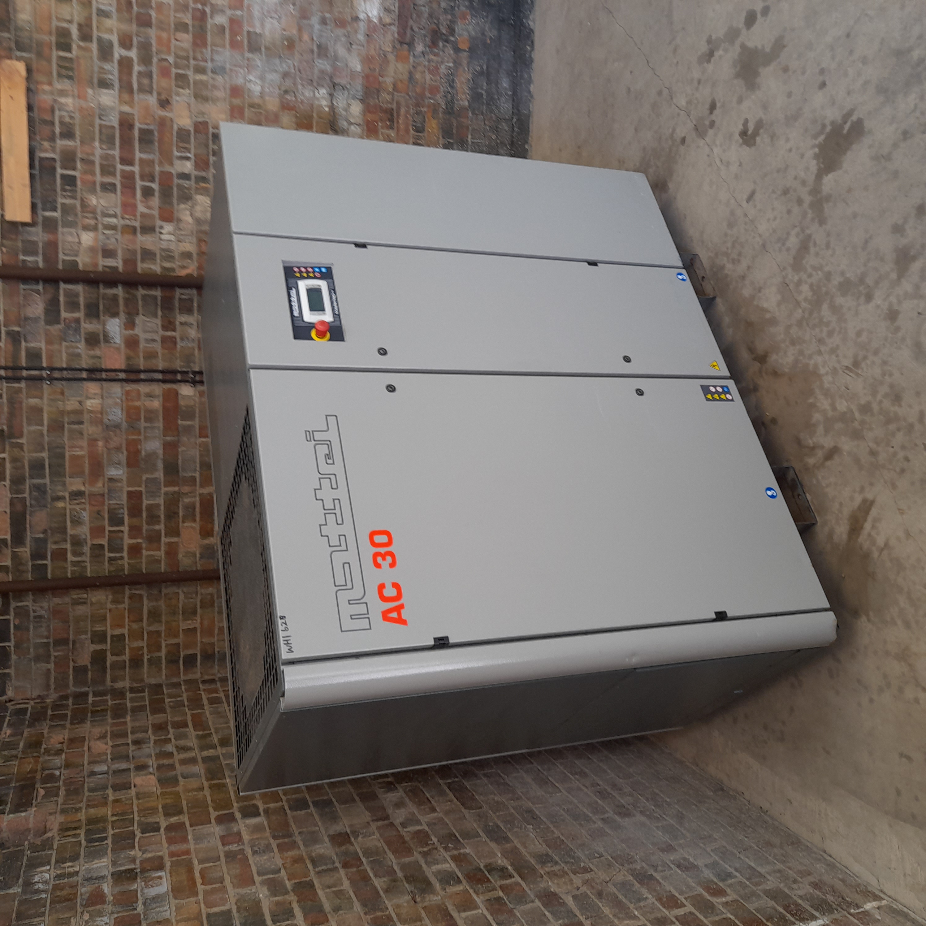 Used Air Compressor/Dryer 