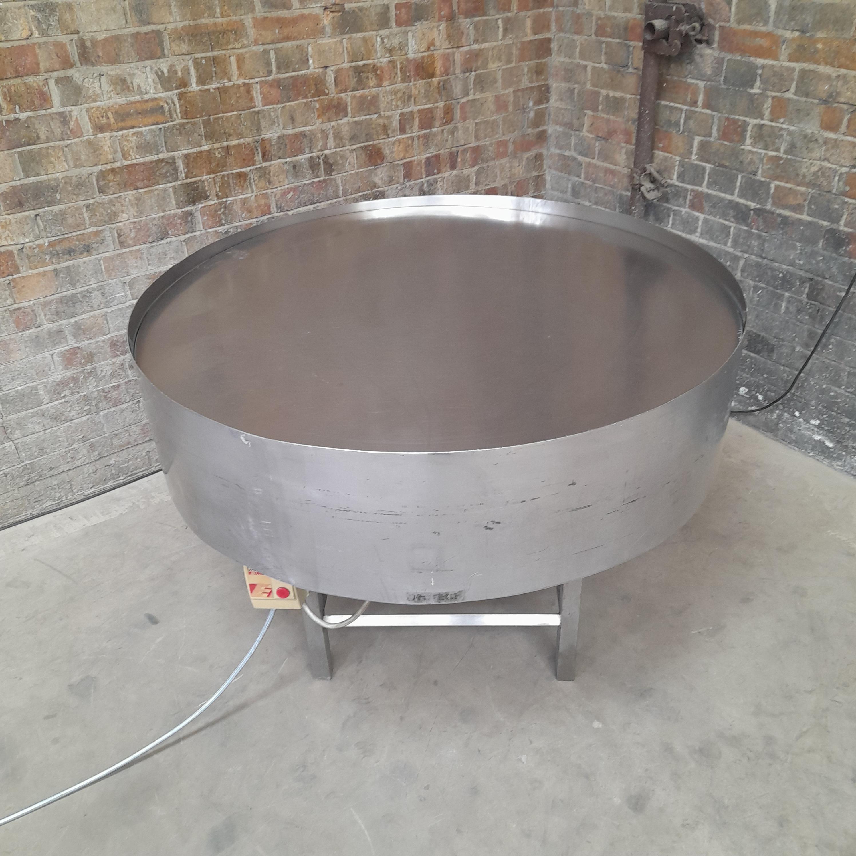 Used Used Unitech Rotary Table