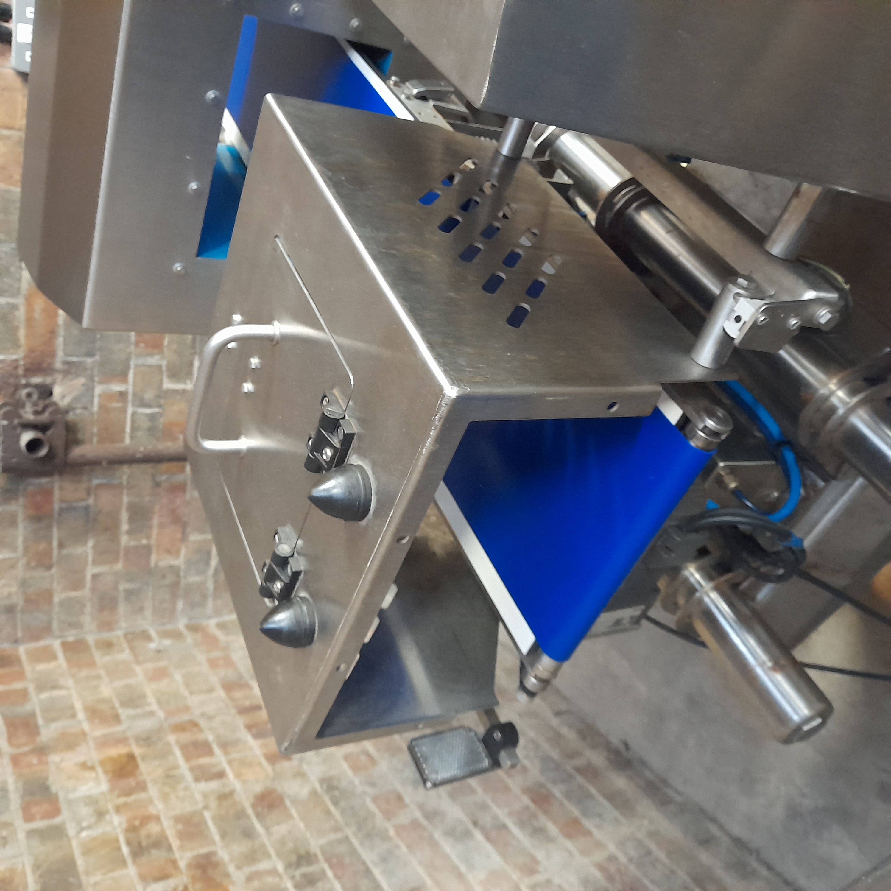 Used Loma Metal Detector Checkweigher & Reject Bins