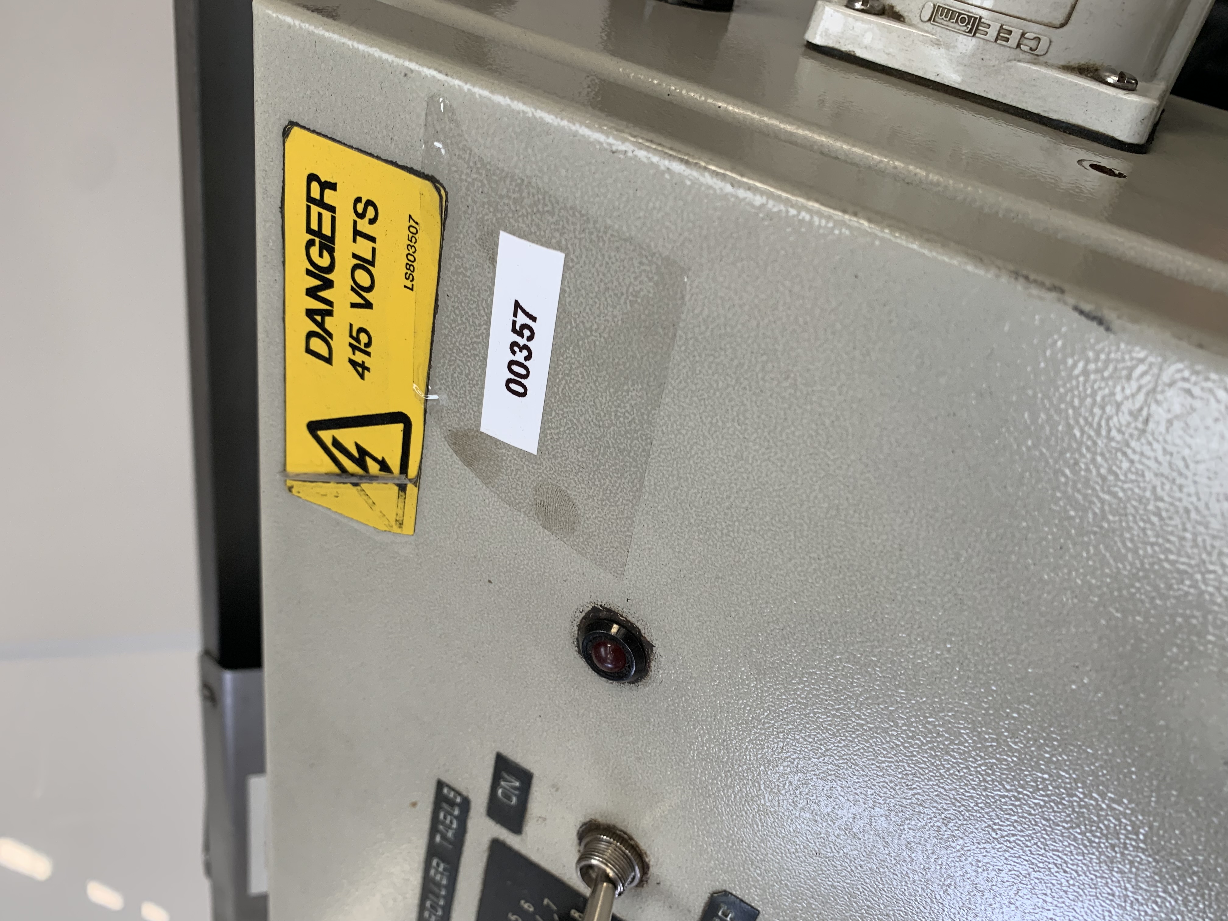 Used Dual Tiered Conveyor Table