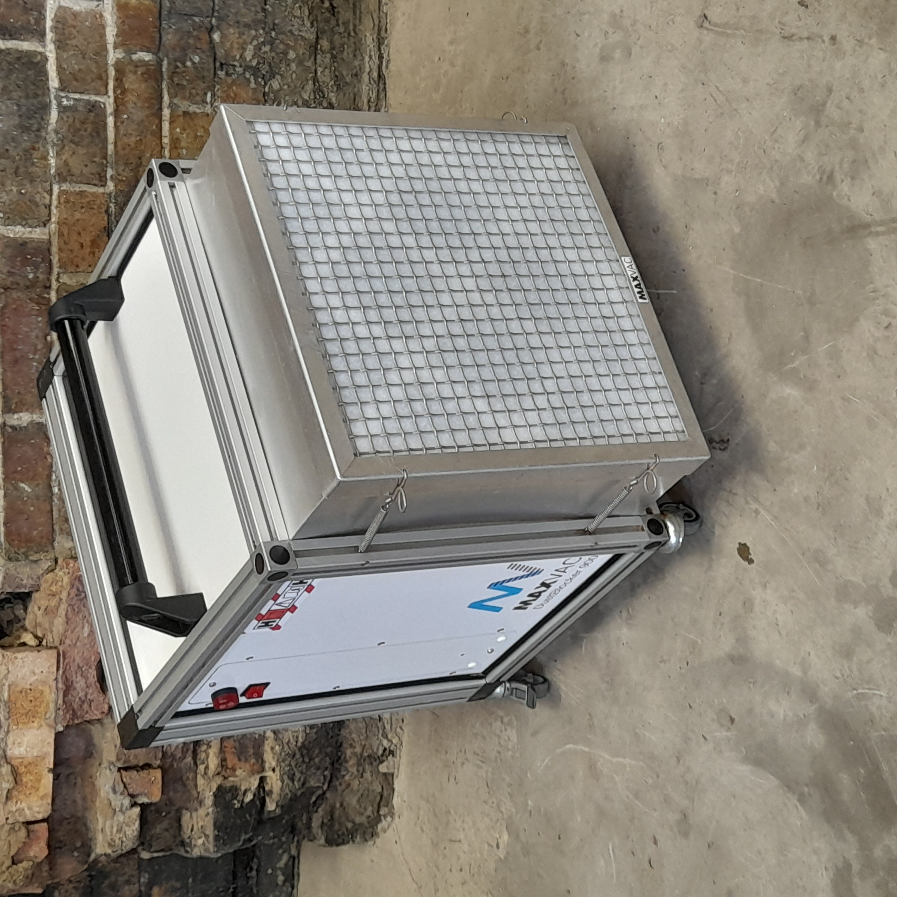 Used Max Vac (DB900) Dust Blocker