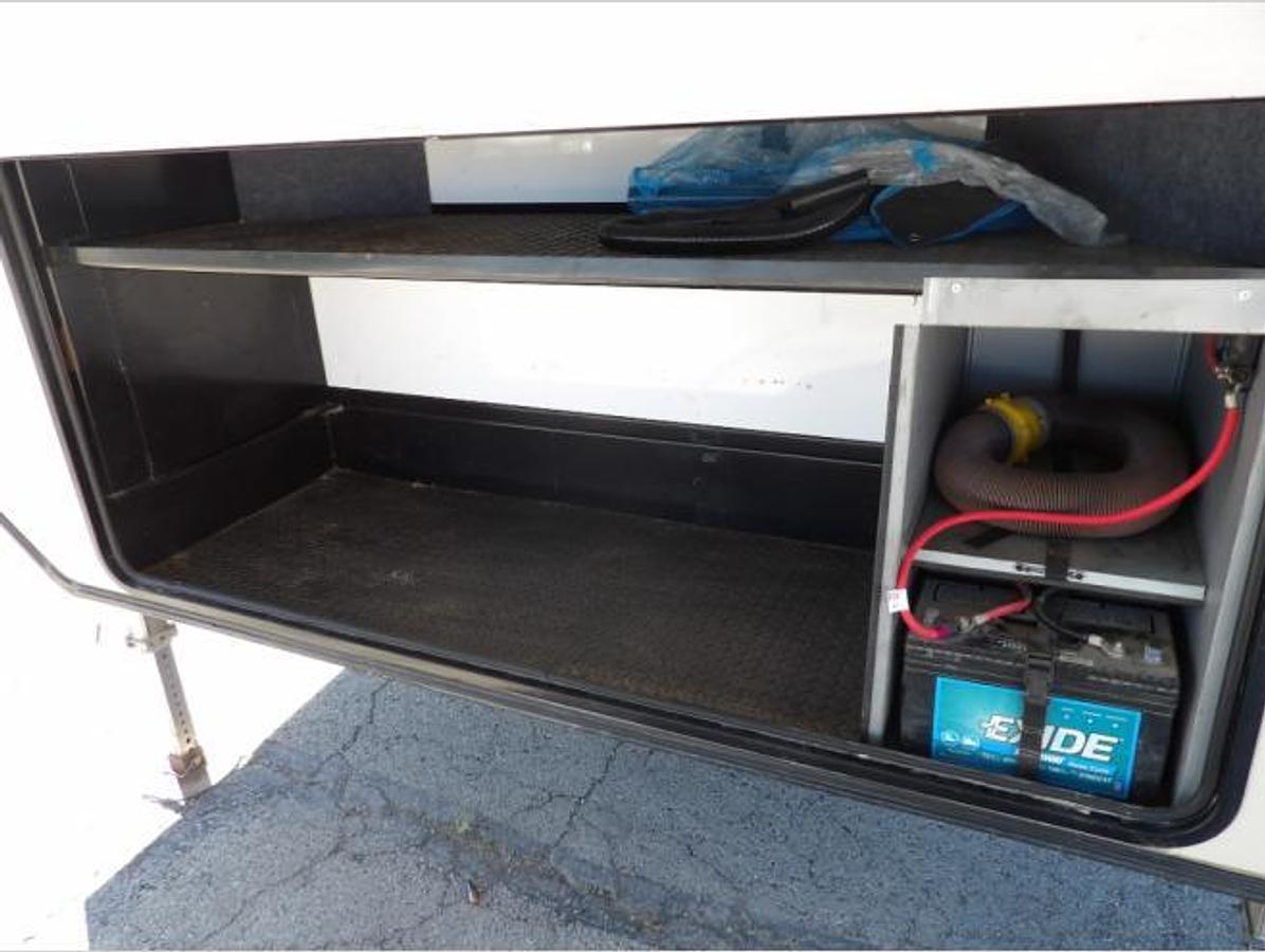 Used Used 2017 Jayco Pinnacle 36RSQS