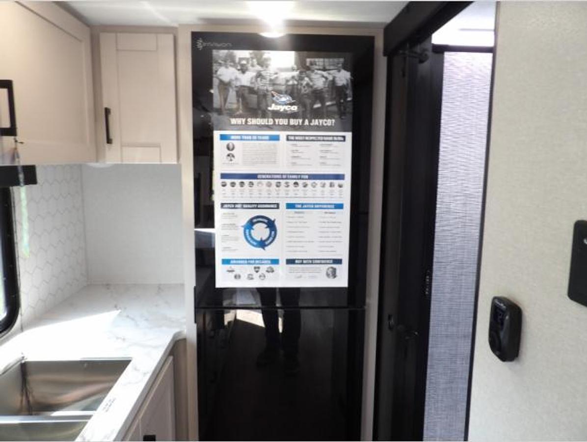 New 2026 Jayco Jay Feather 19MRK